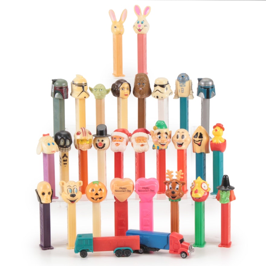 Pez Dispenser Collection, Including Princess Leia, Chewbacca, More