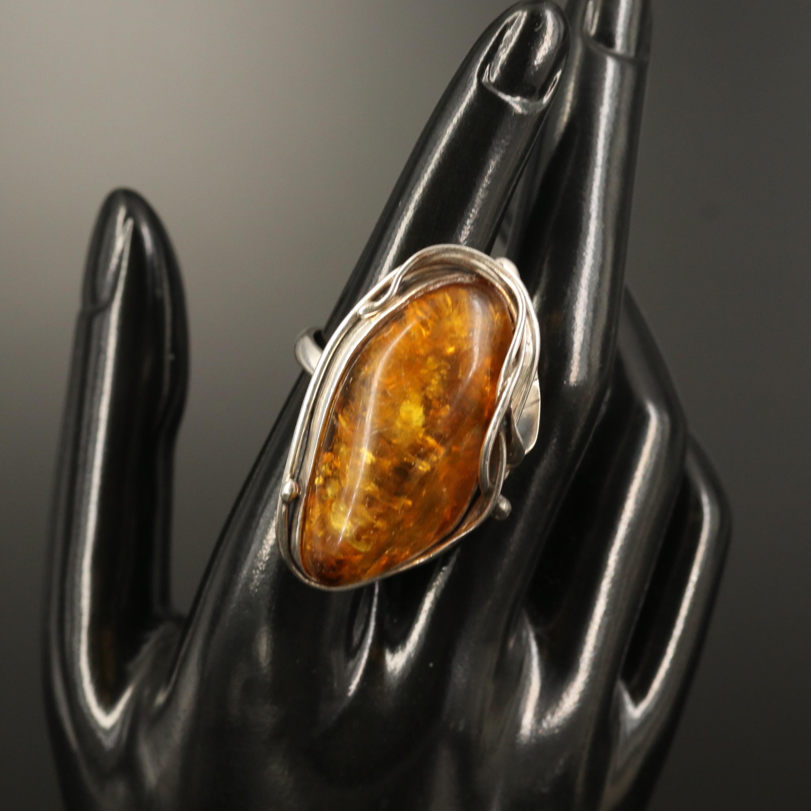 Vintage Sterling Copal Leaf Pointer Ring