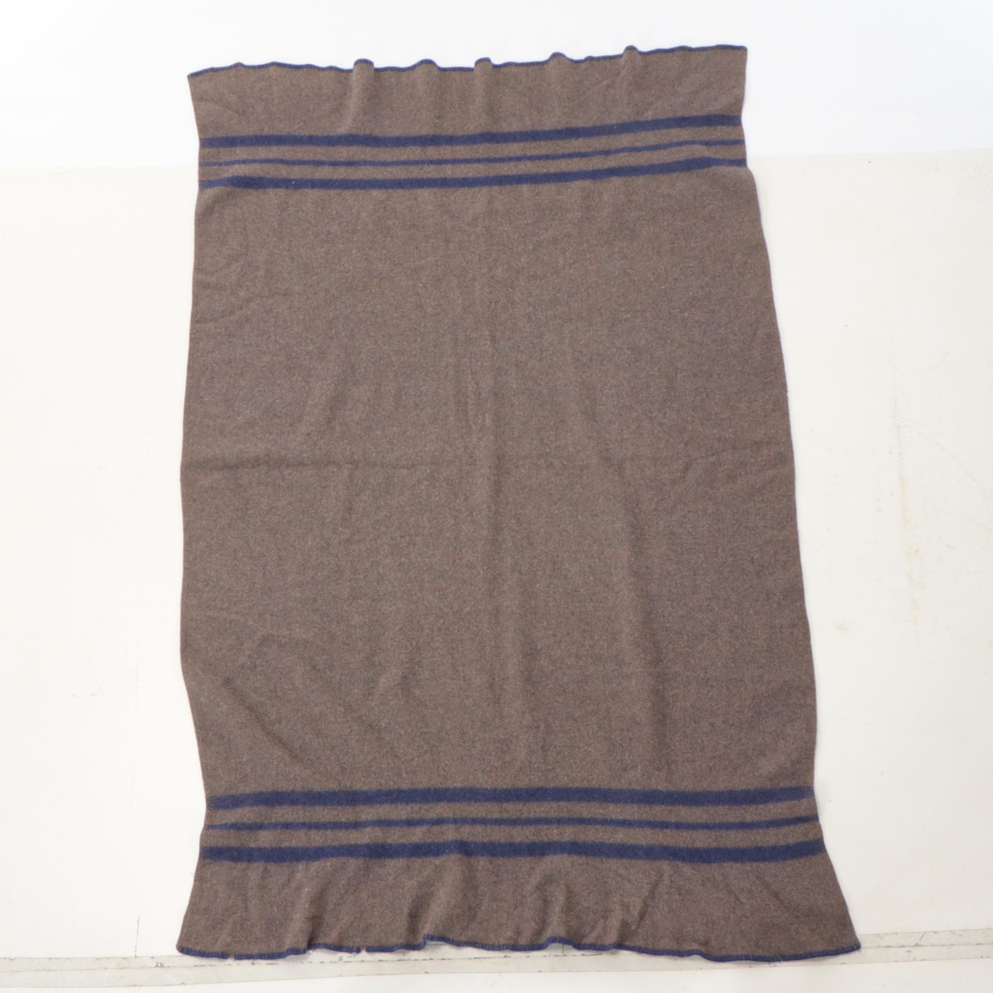 Ayers' "Prospector" Canadian Wool Blanket with Multicolored Plaid Wool Blanket