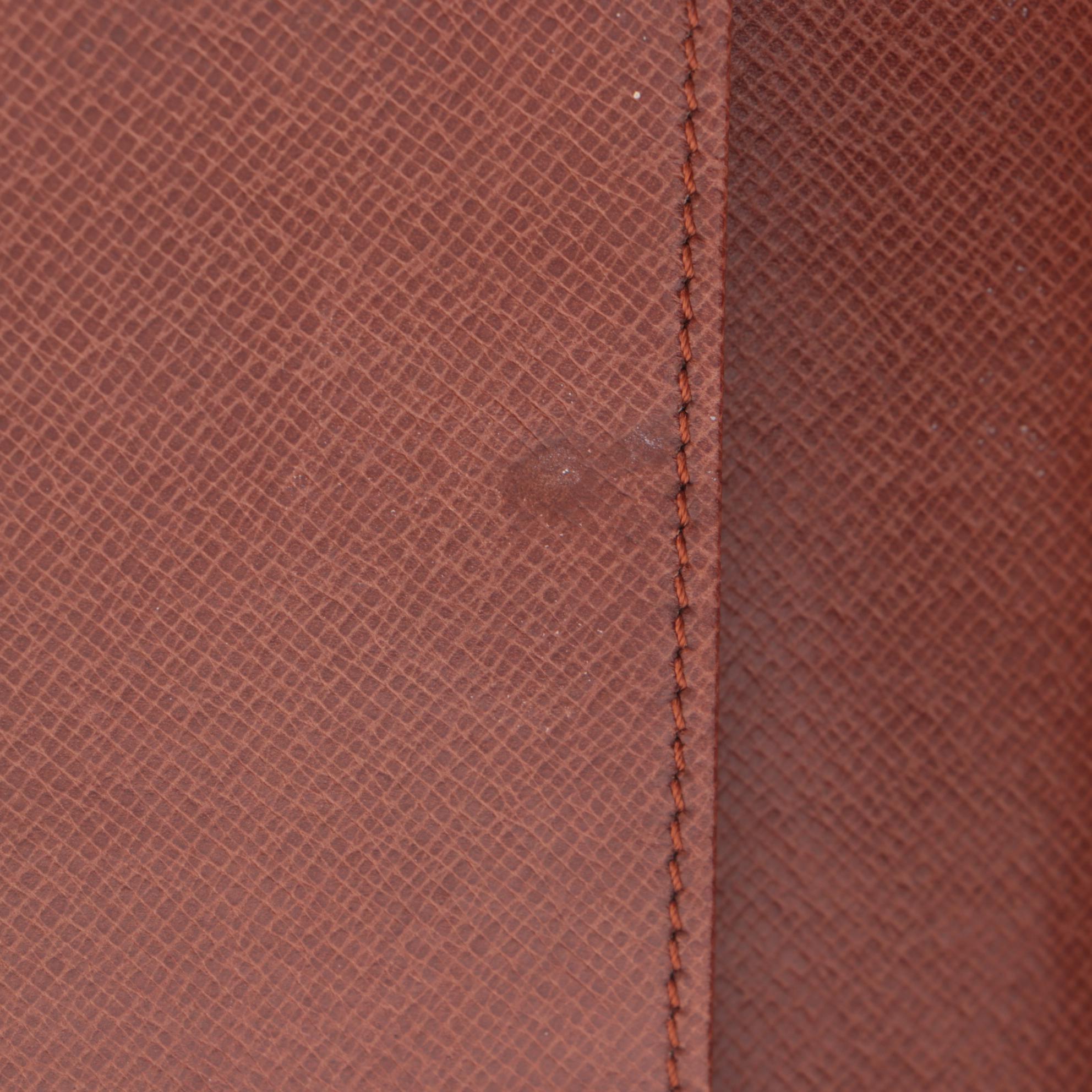 Louis Vuitton 4-Ring Binder in Monogram Canvas