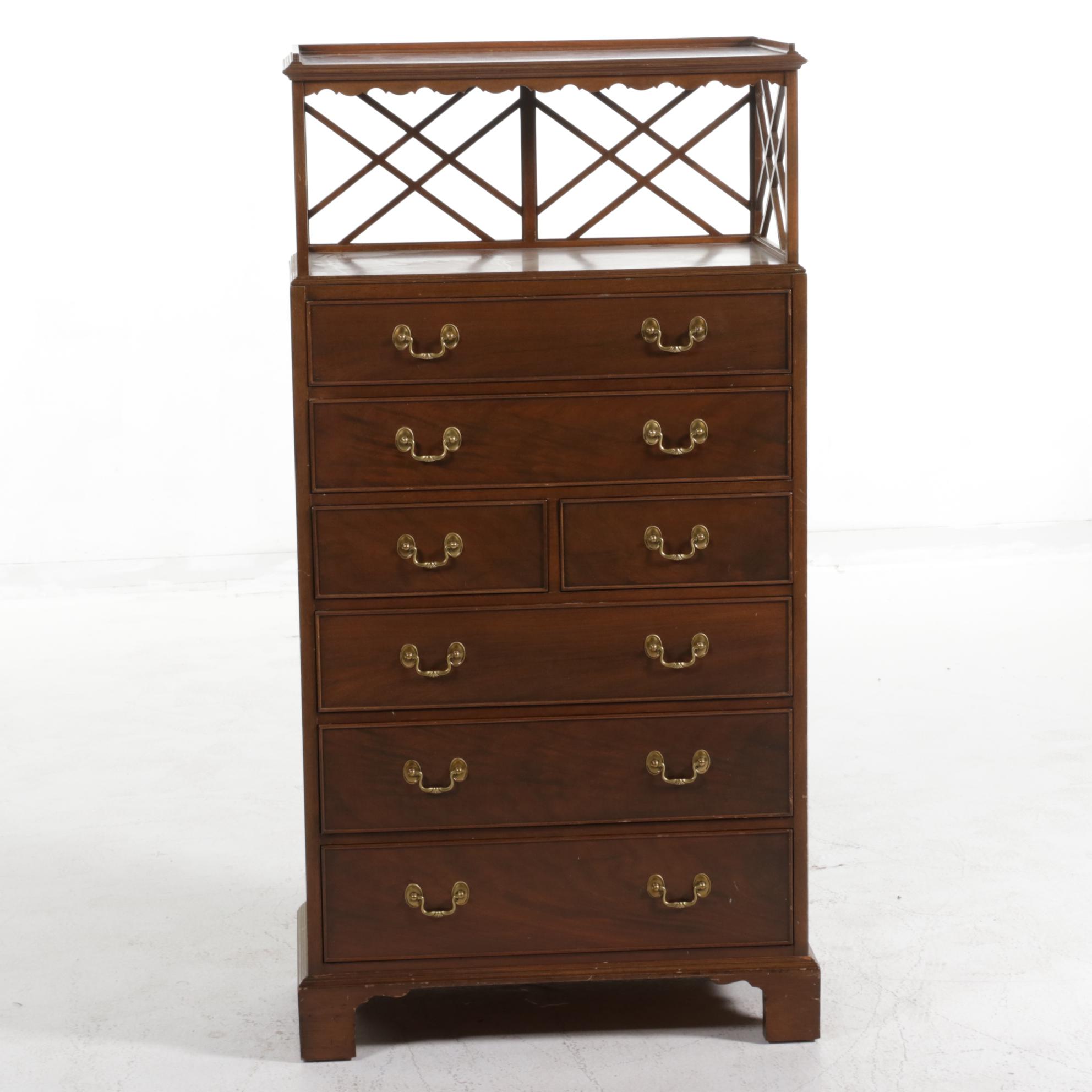 Sligh George III Style Mahogany Chest of Drawers