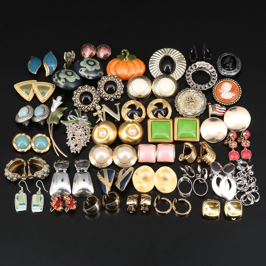 Clip Earrings, Brooches, Pins and Shoe Clips Including Robert Lee Morris SOHO