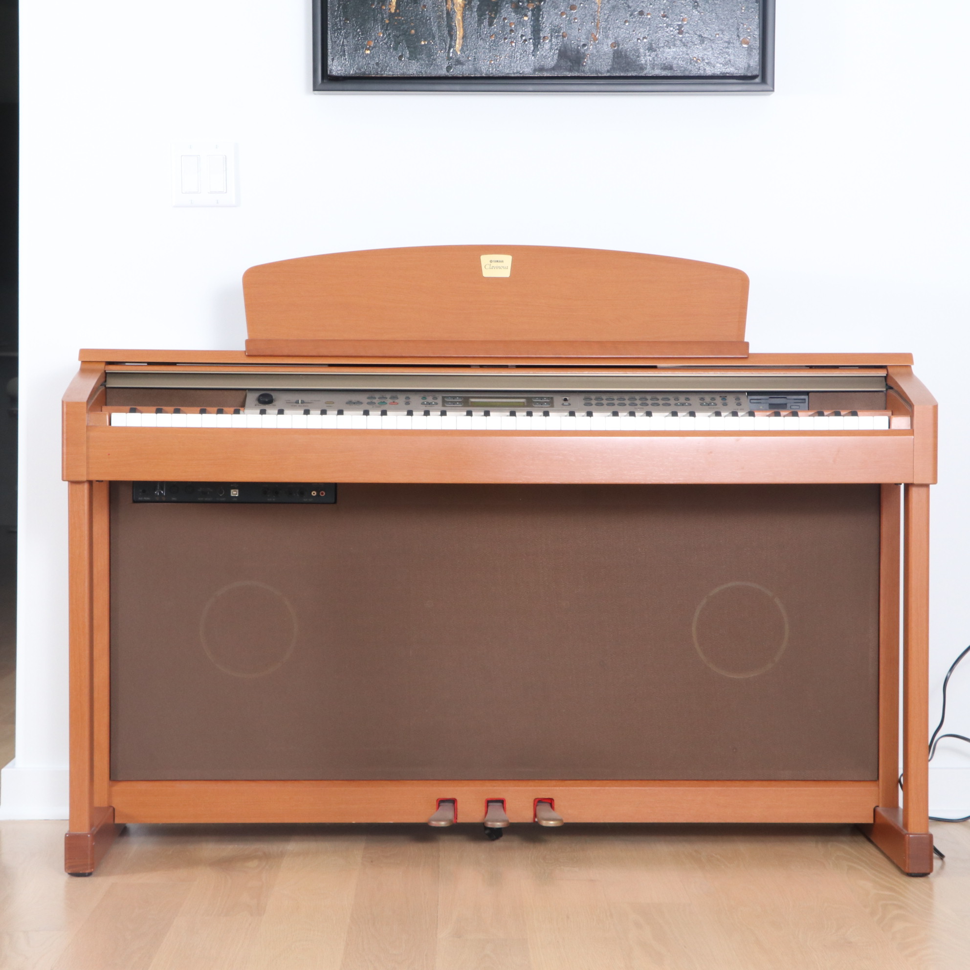 Yamaha Clavinova Piano Keyboard with Cherry Finish, 2002