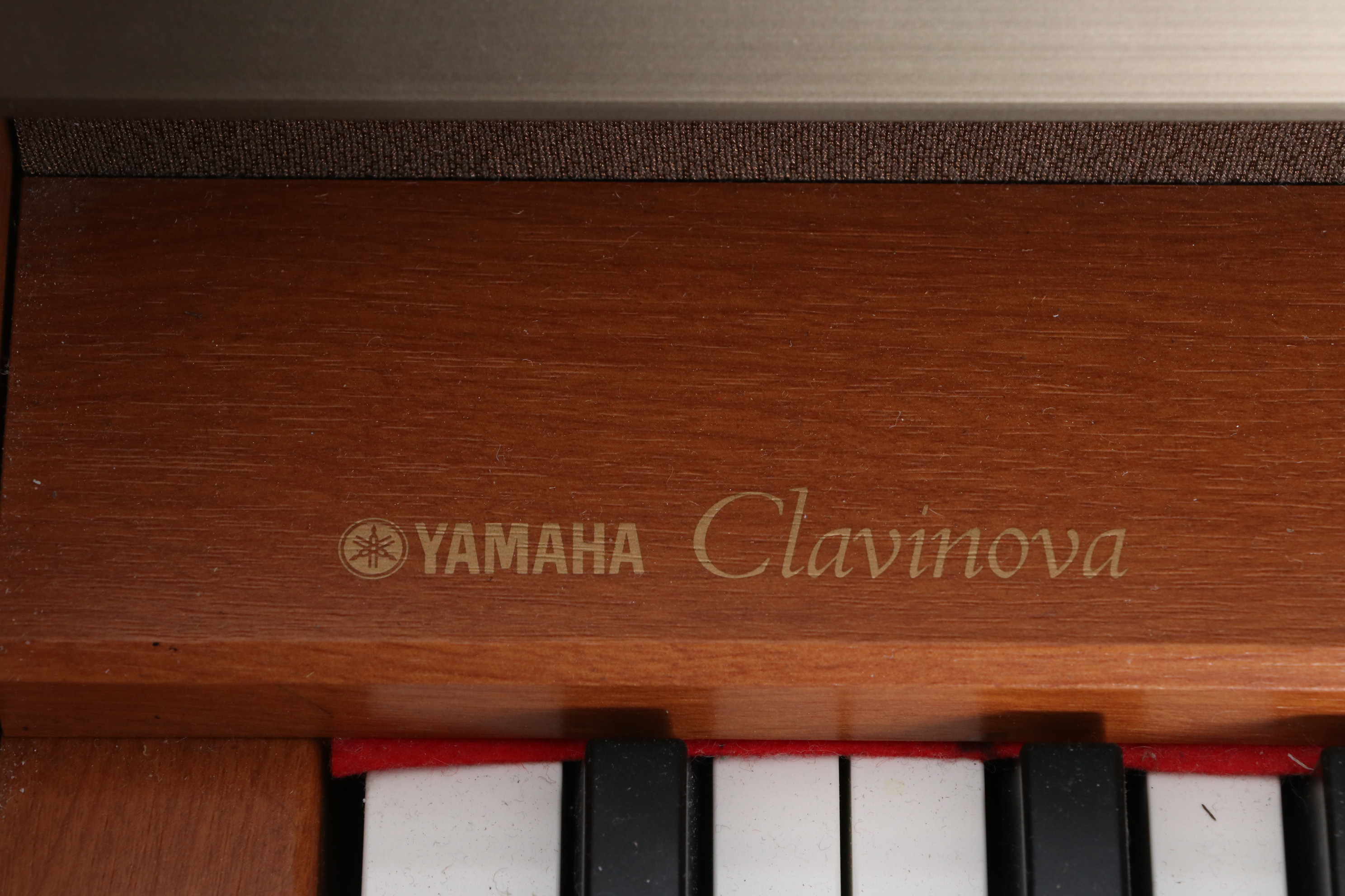 Yamaha Clavinova Piano Keyboard with Cherry Finish, 2002