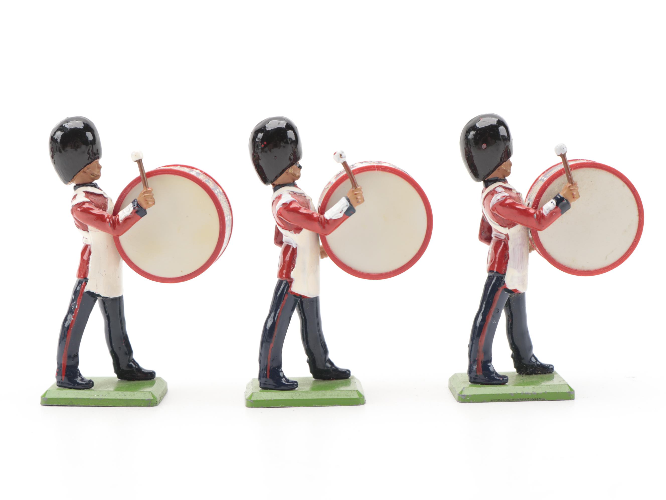 W. Britain Limited Diecast British Soldier and Yeoman Warder Figurines