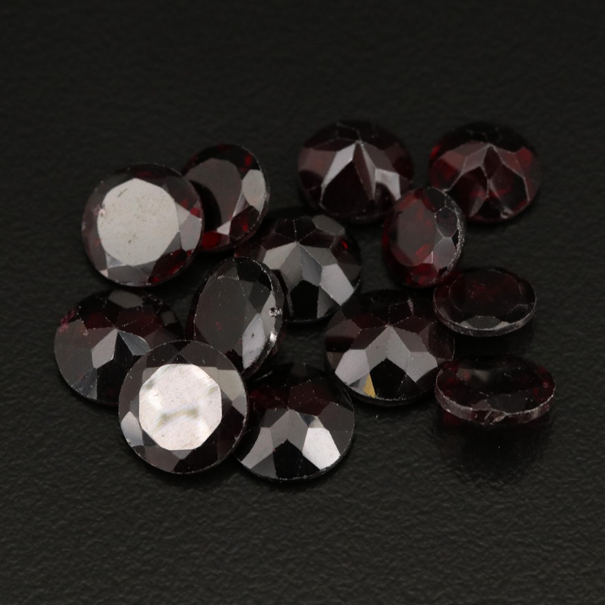 Loose 33.47 CTW Round Faceted Garnets