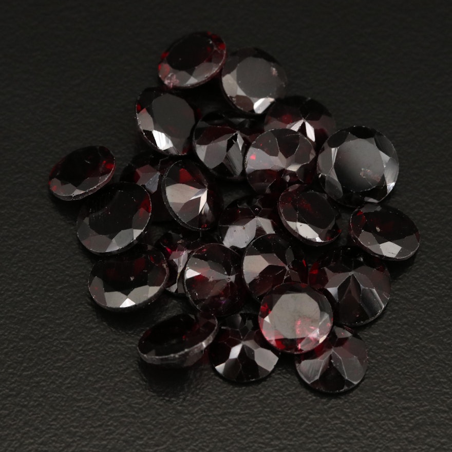 Loose 57.50 CTW Round Faceted Garnets