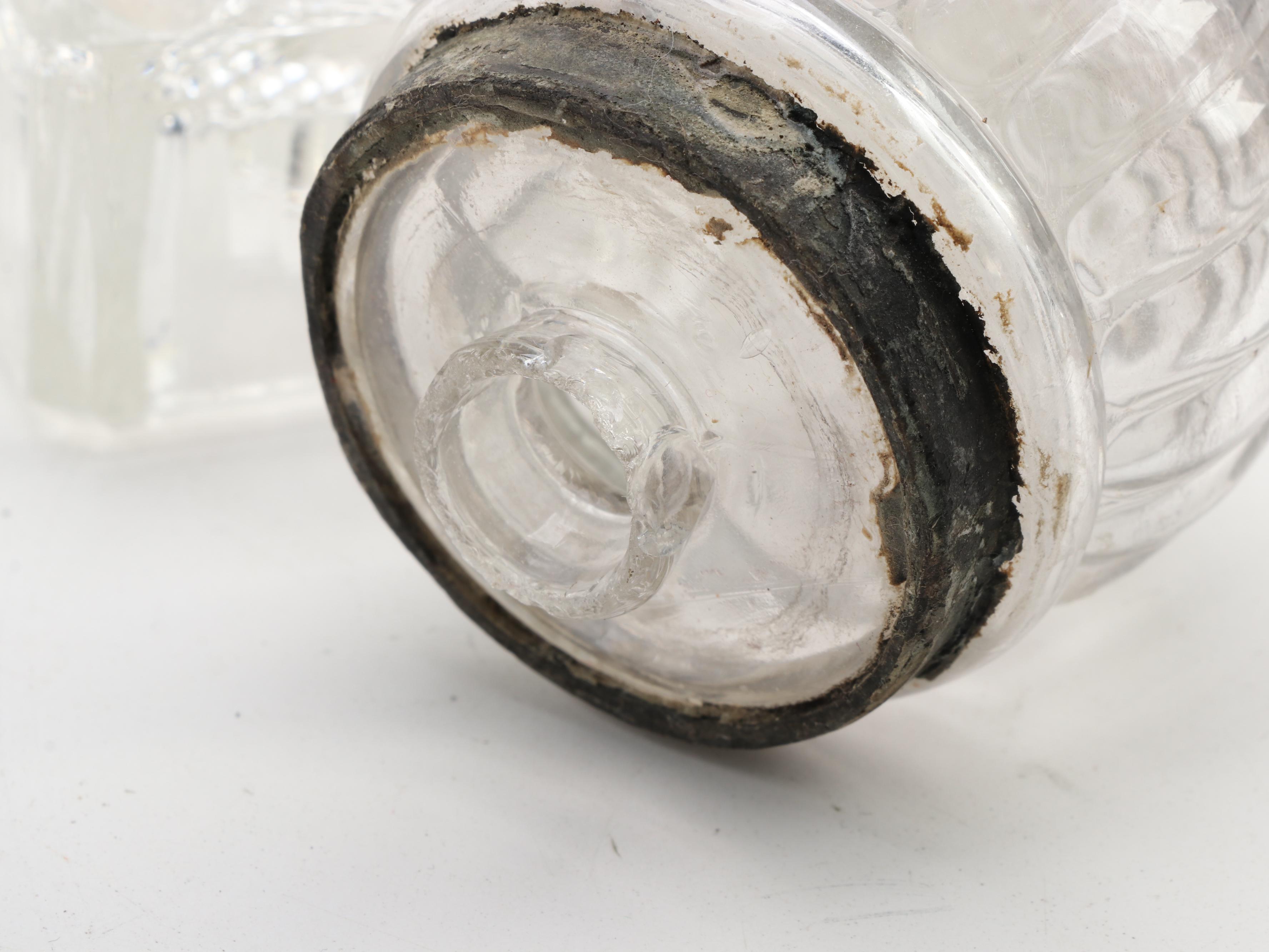 Sengbusch Bakelite Self-Closing Inkwell Set with Other Glass Inkwells