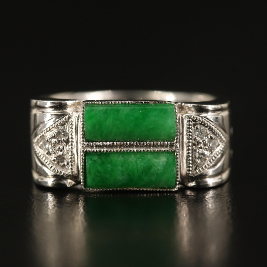 18K Jadeite and Diamond Bar Ring