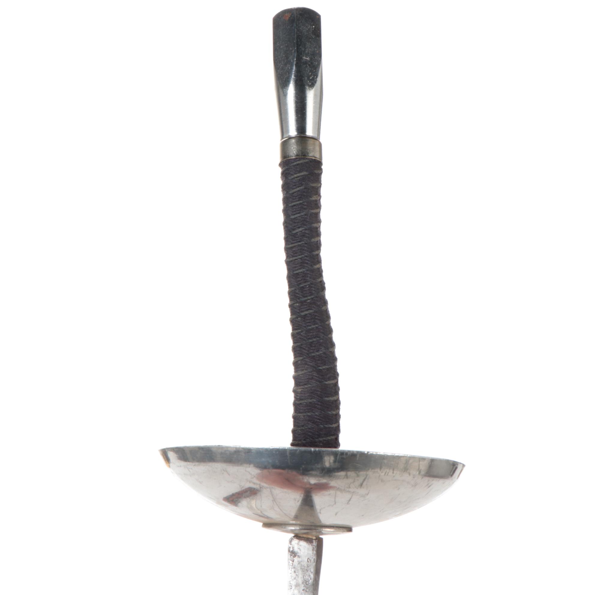 Castello Fencing Foils with Scimitar in Leather Sheath