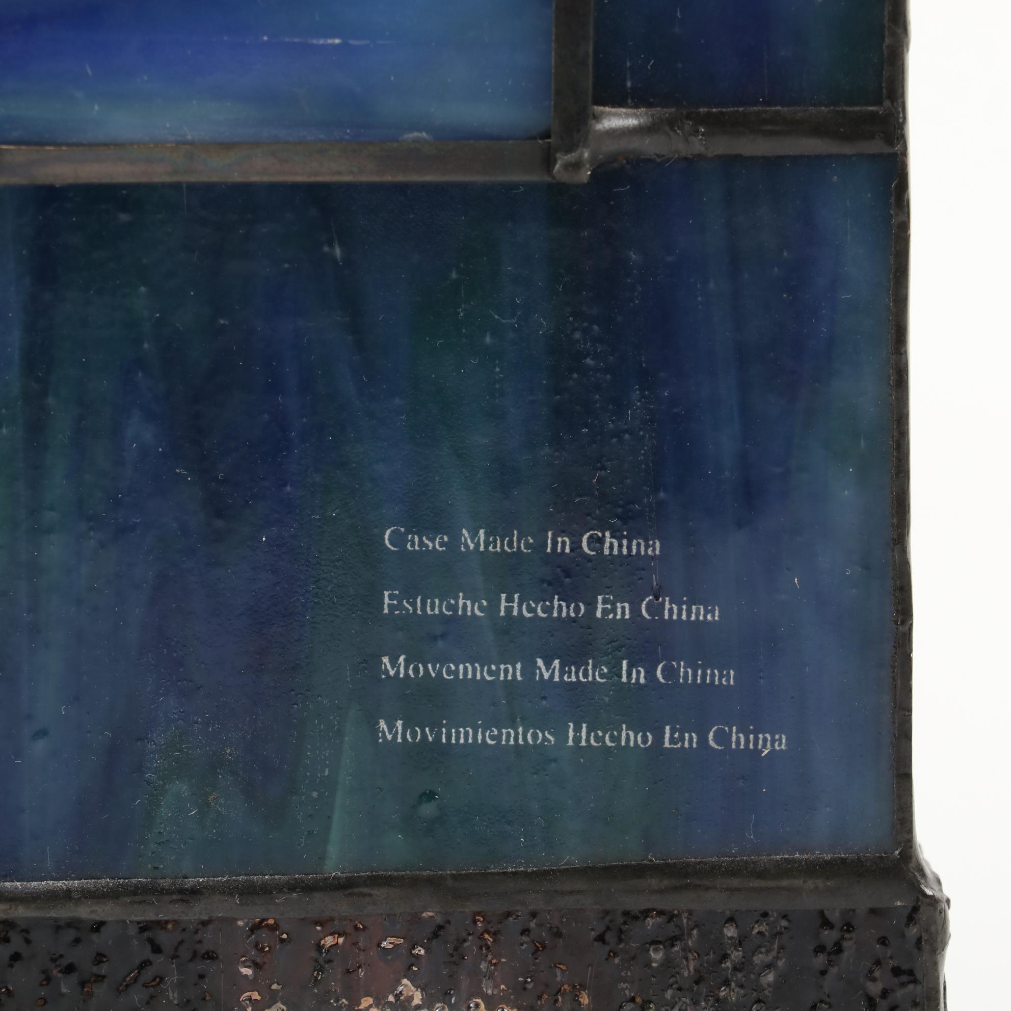 Dale Tiffany Stained Glass Light Up Desk Clock