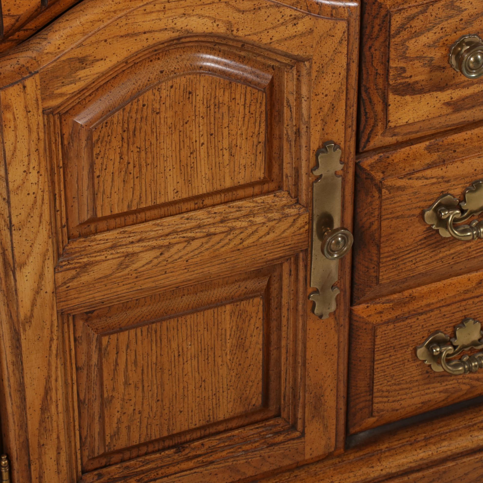 Broyhill Oak Two-Piece Illuminated Kitchen Hutch, 1980s