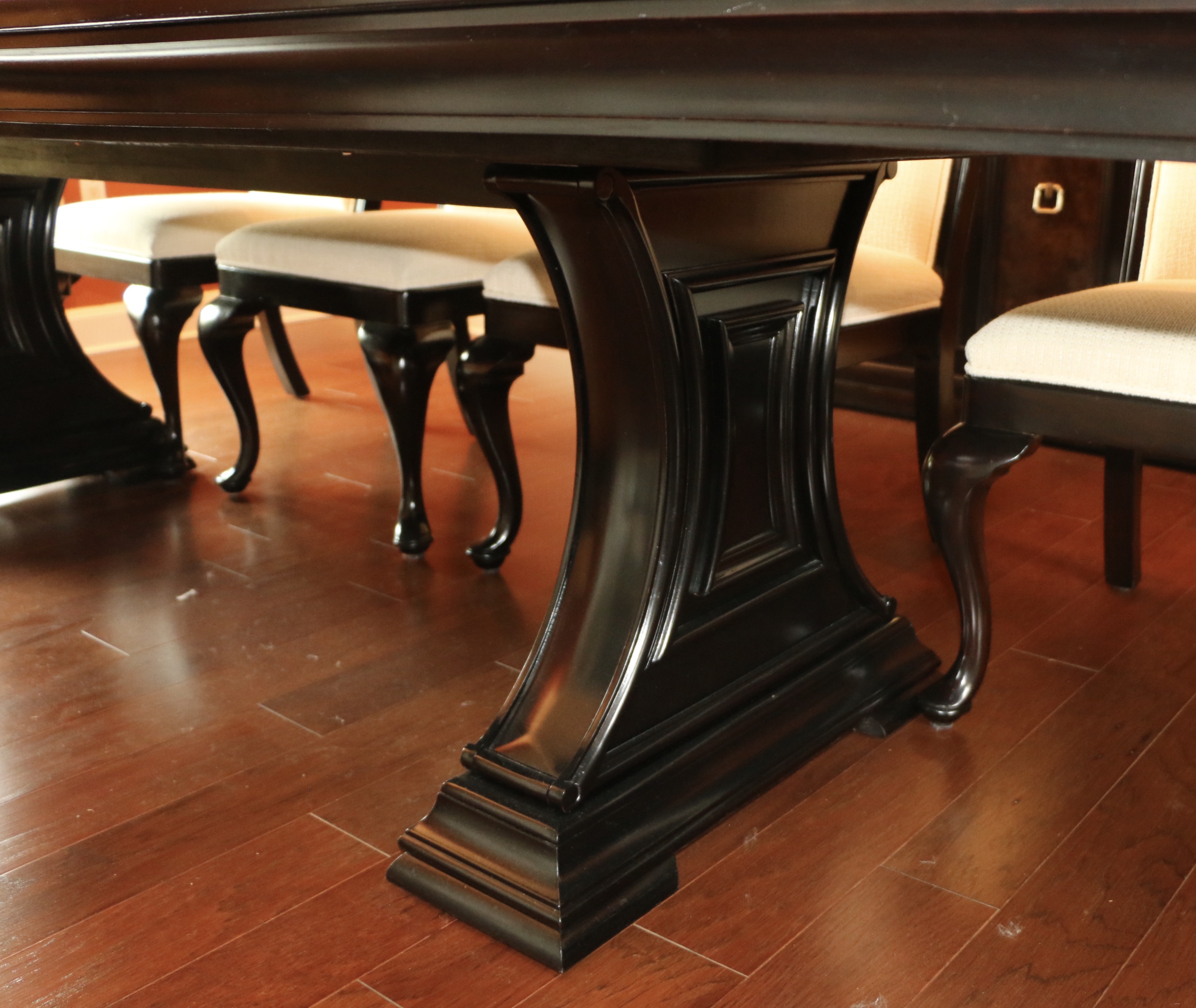 Drexel-Heritage Postobello "Ponte" Black Dining Table and Chairs