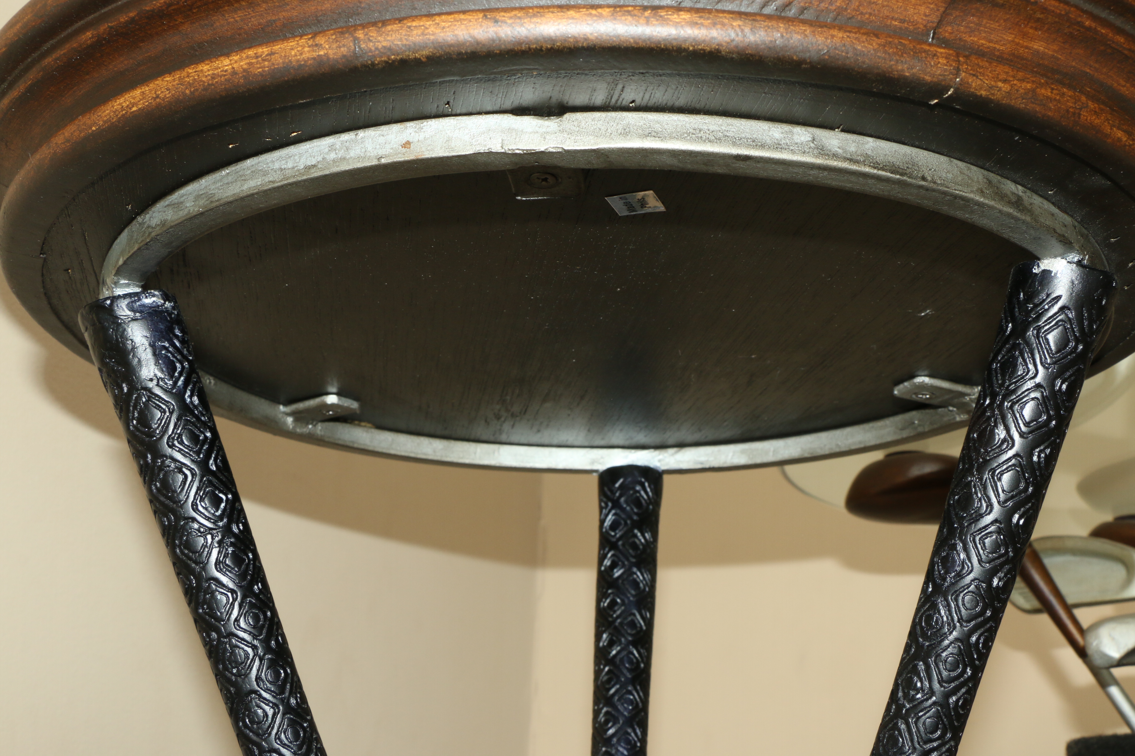 Golf Bag and Golf Club Accent Tables