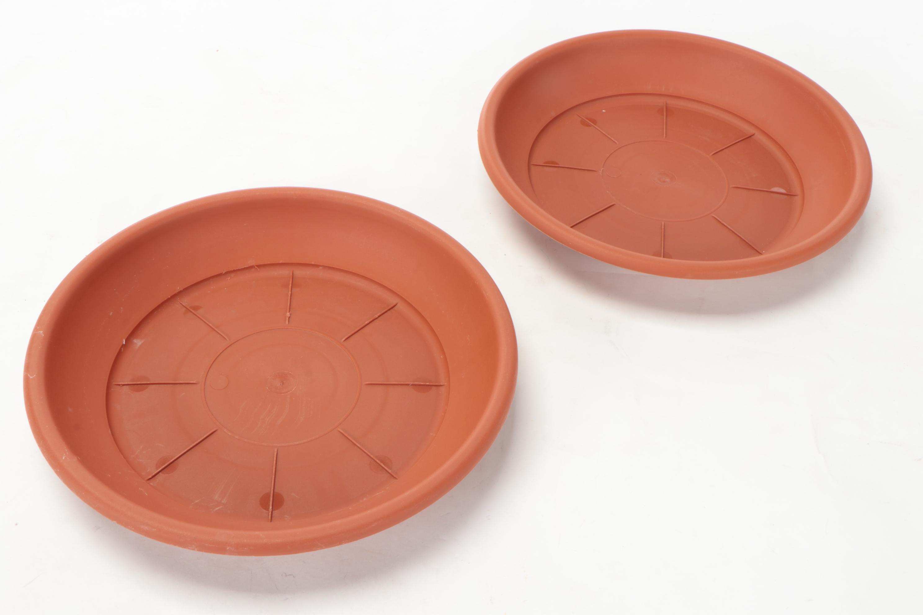 Pair of Vietnamese Eggshell Lacquer-Glazed Ceramic Garden Stools