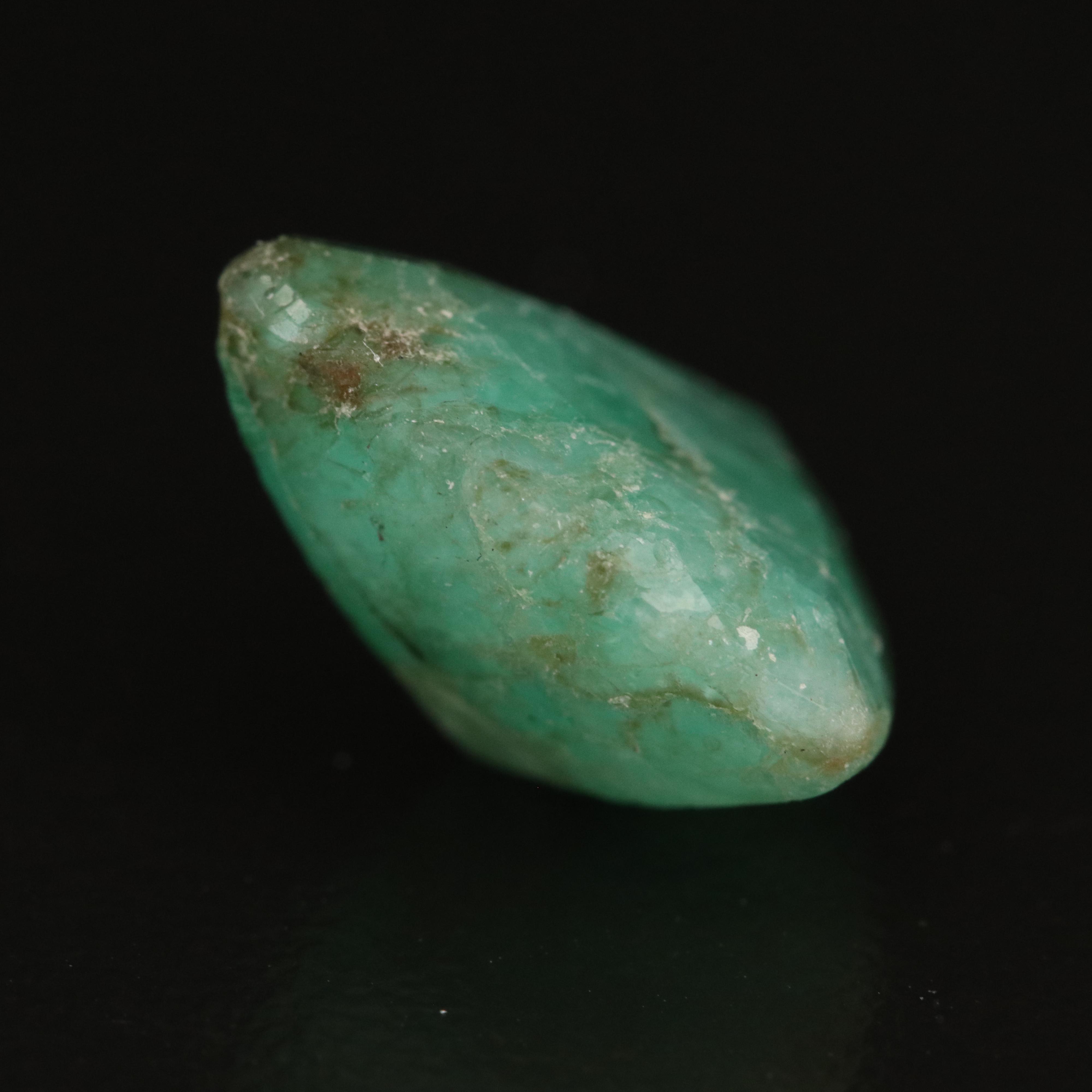 Loose 5.45 CT Trillion Faceted Beryl