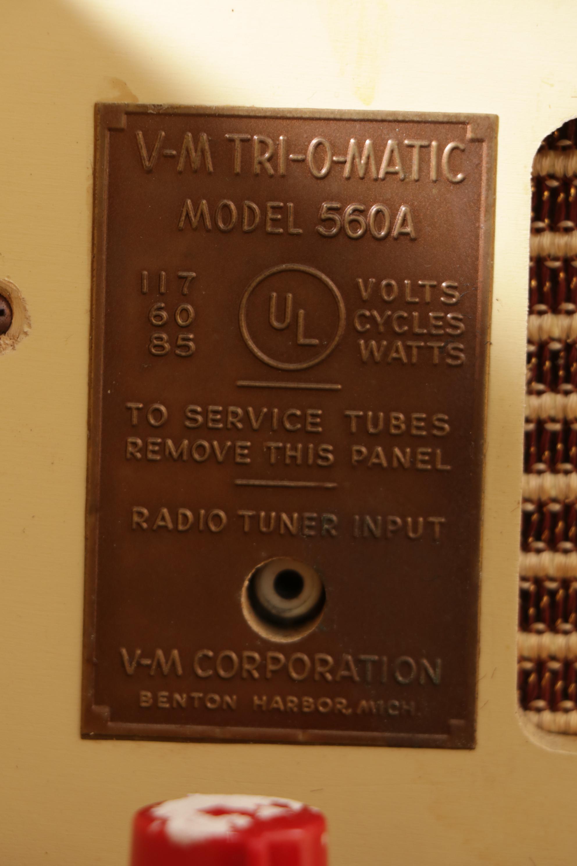 V-M Tri-O-Matic Model 560A Record Player, Mid 20th Century