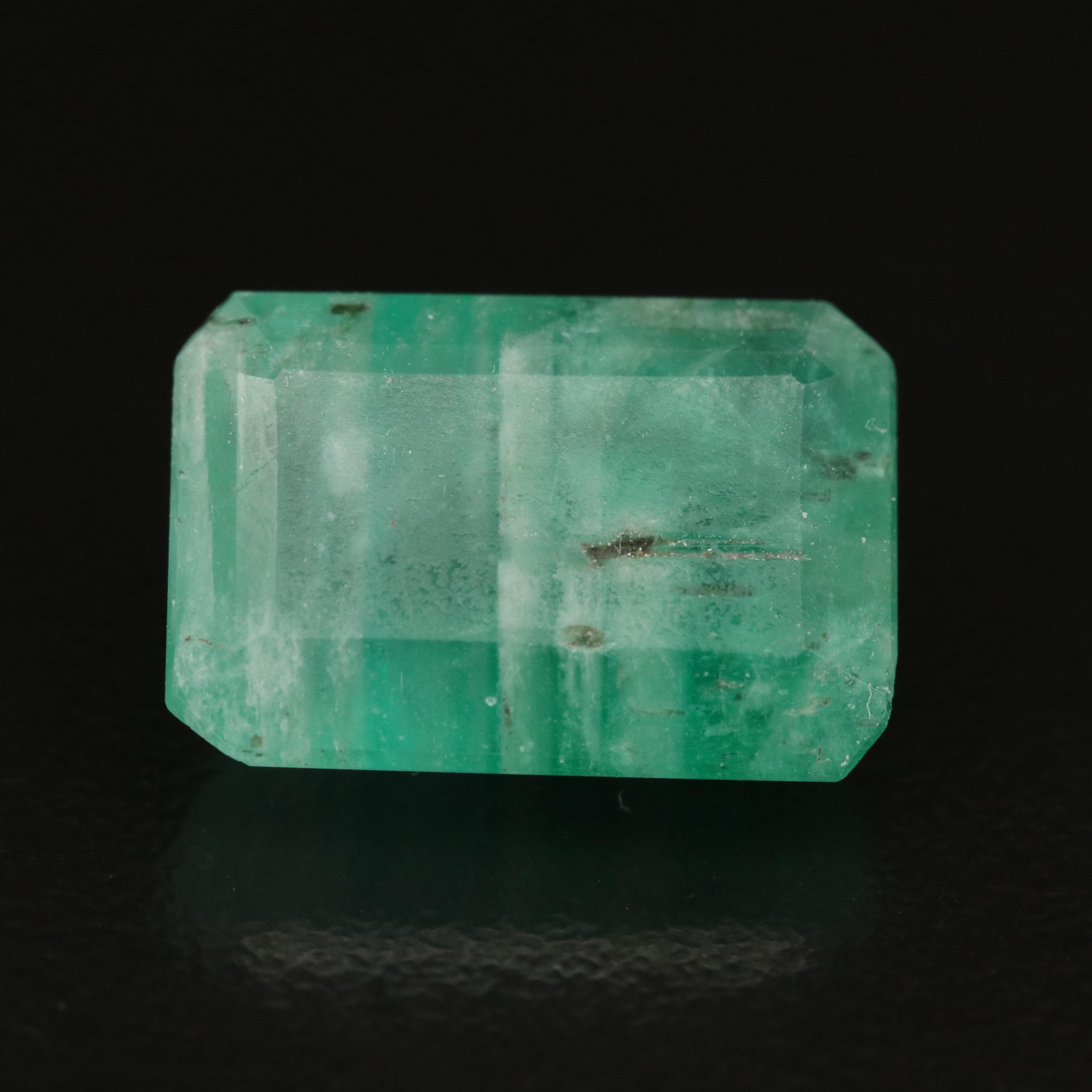 Loose 8.22 CT Cut Cornered Rectangular Beryl