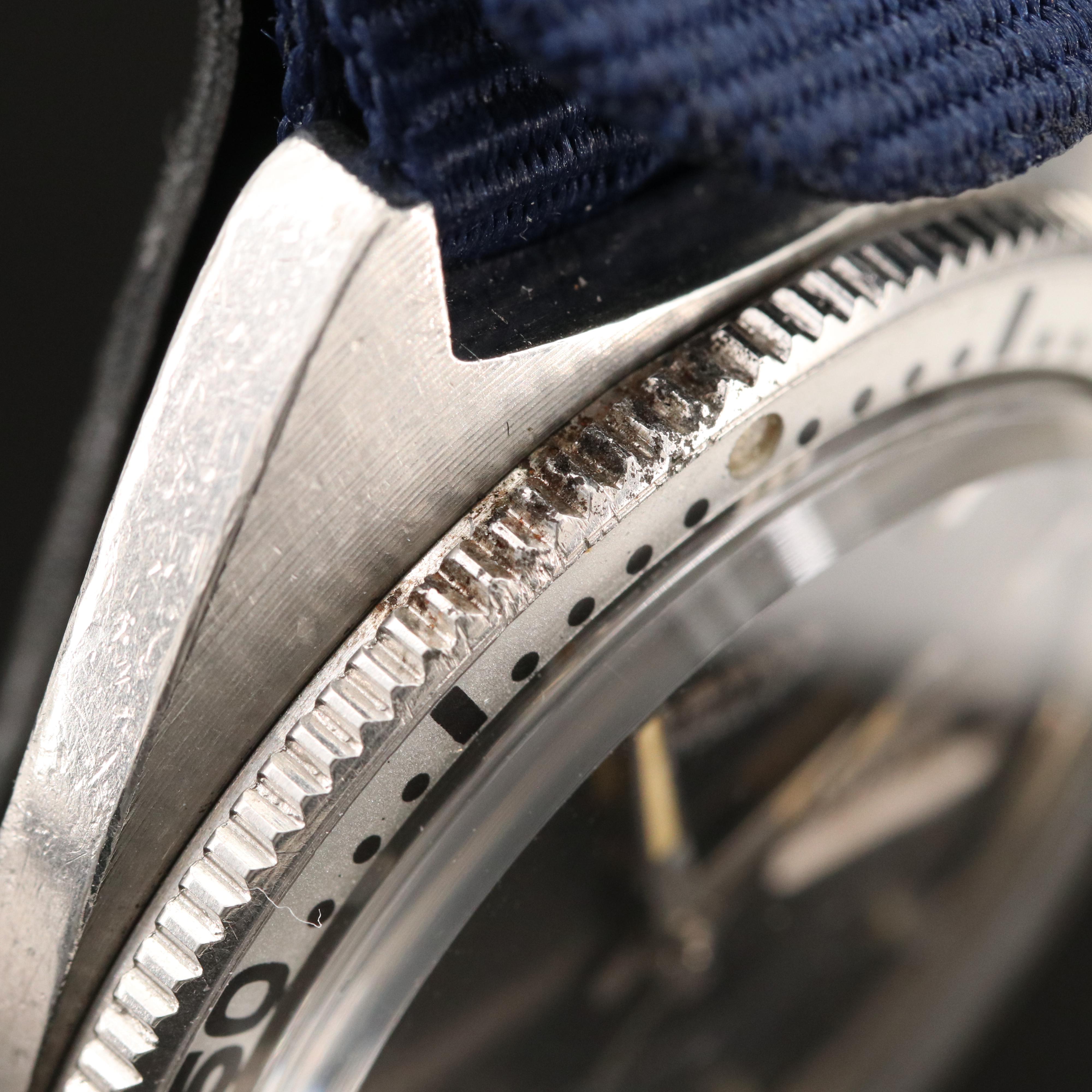 1968 Seiko 6106-8100 Sports-Diver Stainless Steel Automatic Watch