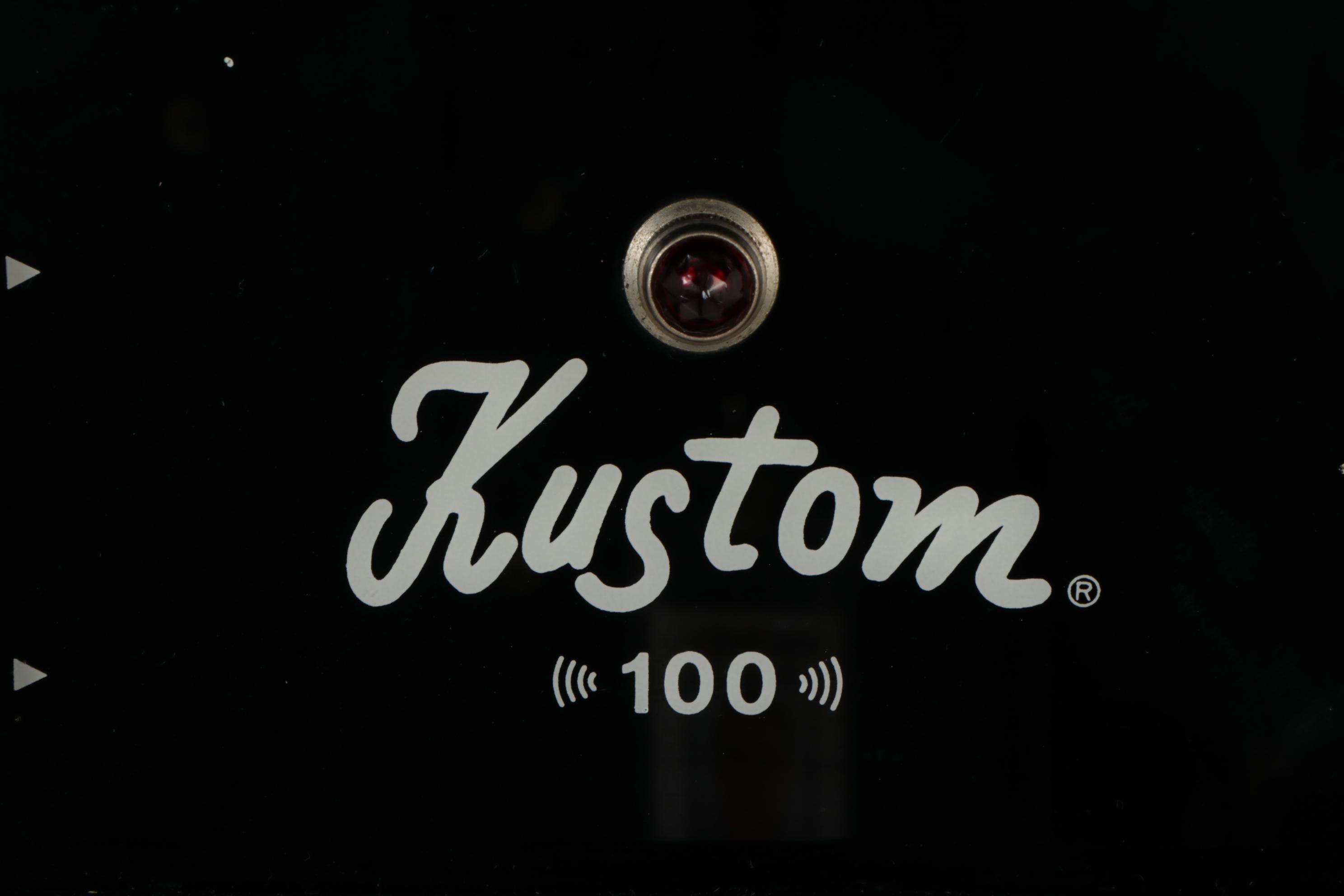 Kustom K 100-2 "Tuck And Roll" Guitar Amplifier