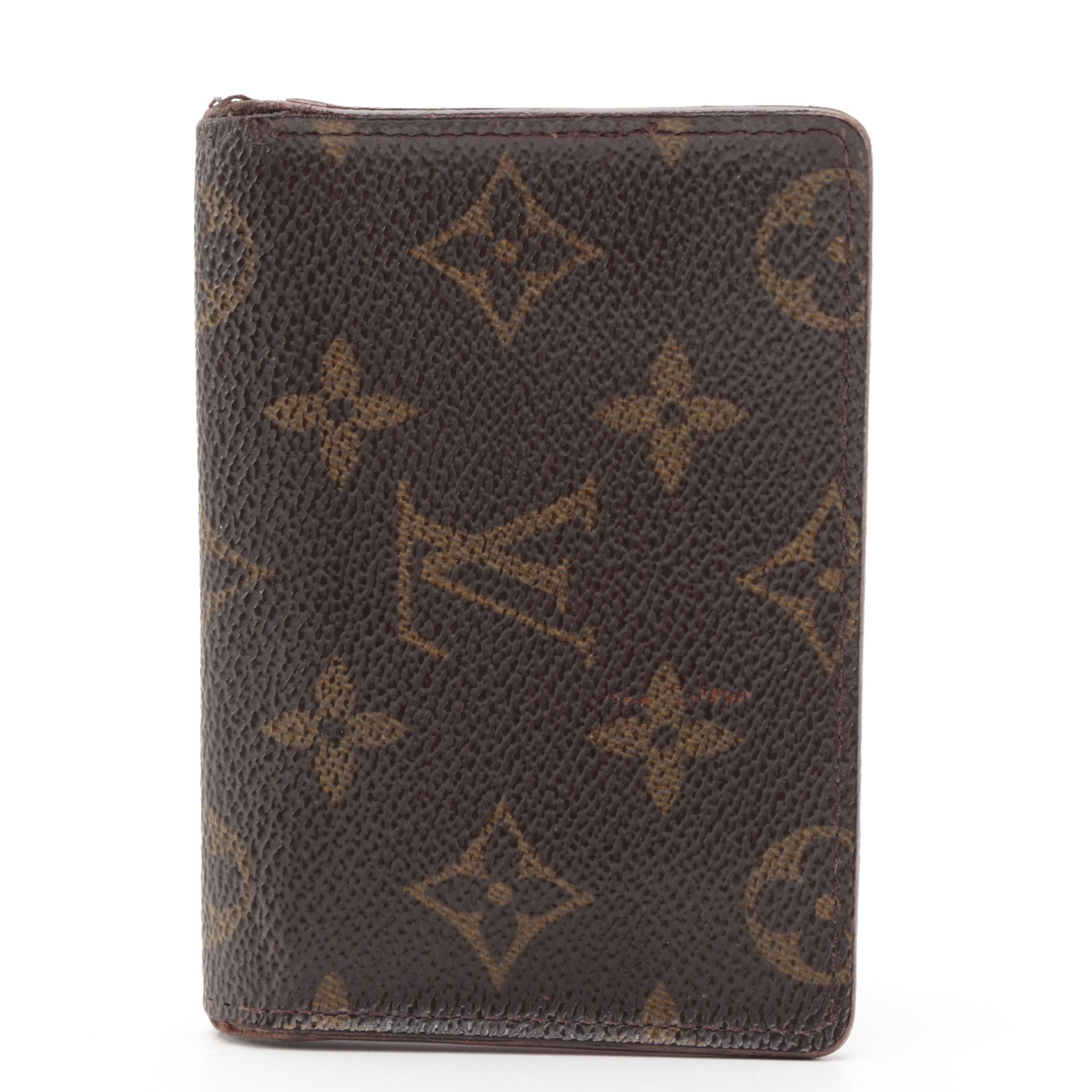 Louis Vuitton ID Card Holder and Multicles Four-Key Holder in Monogram Canvas