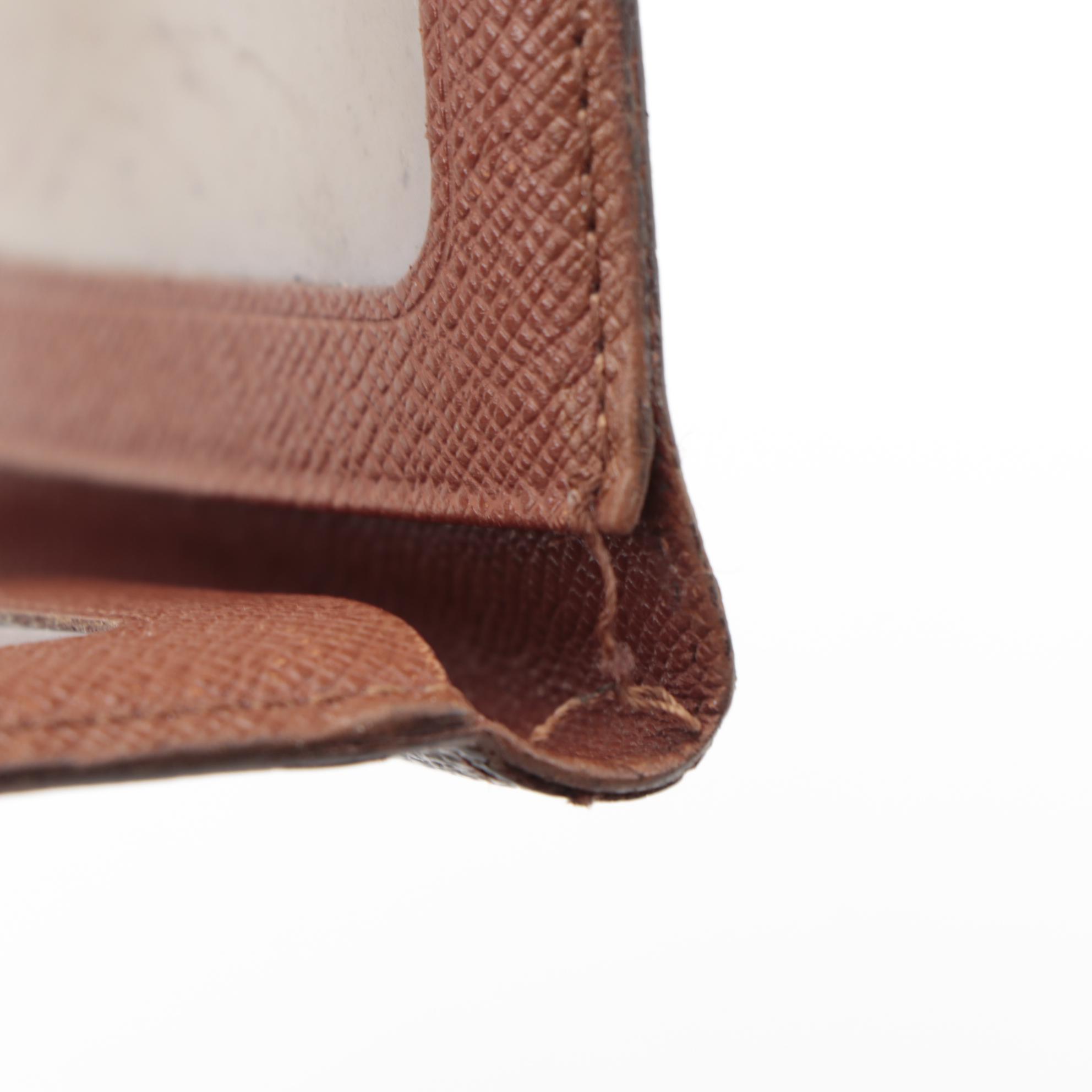 Louis Vuitton ID Card Holder and Multicles Four-Key Holder in Monogram Canvas