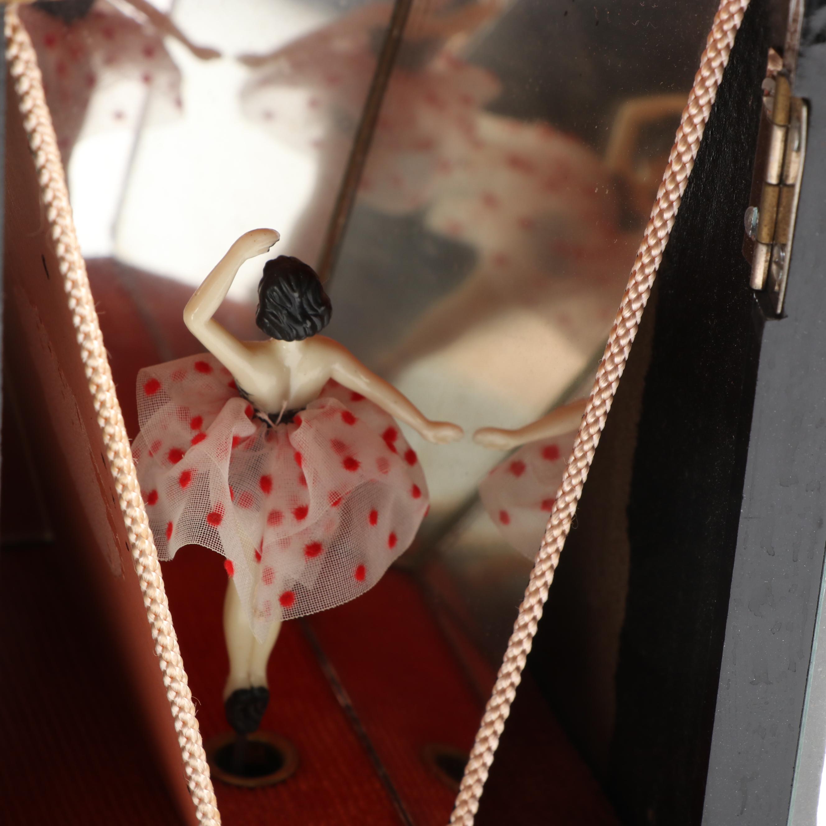 Japanese Lacquerware Ballerina Musical Jewelry Box, Mid-20th Century