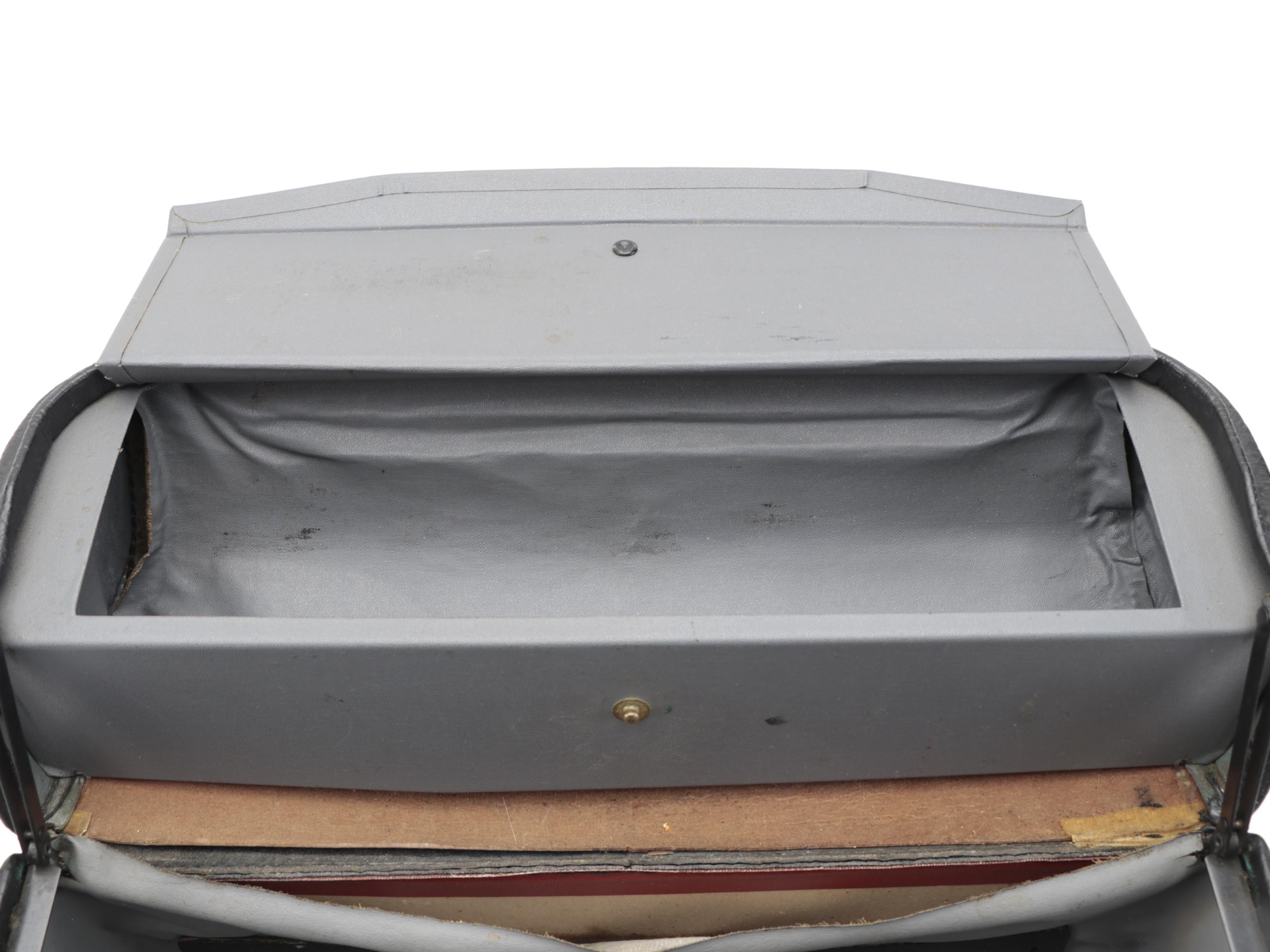 Schell Leather Company "Emdee" Doctor Bag in Top Grain Cowhide, Mid-20th Century