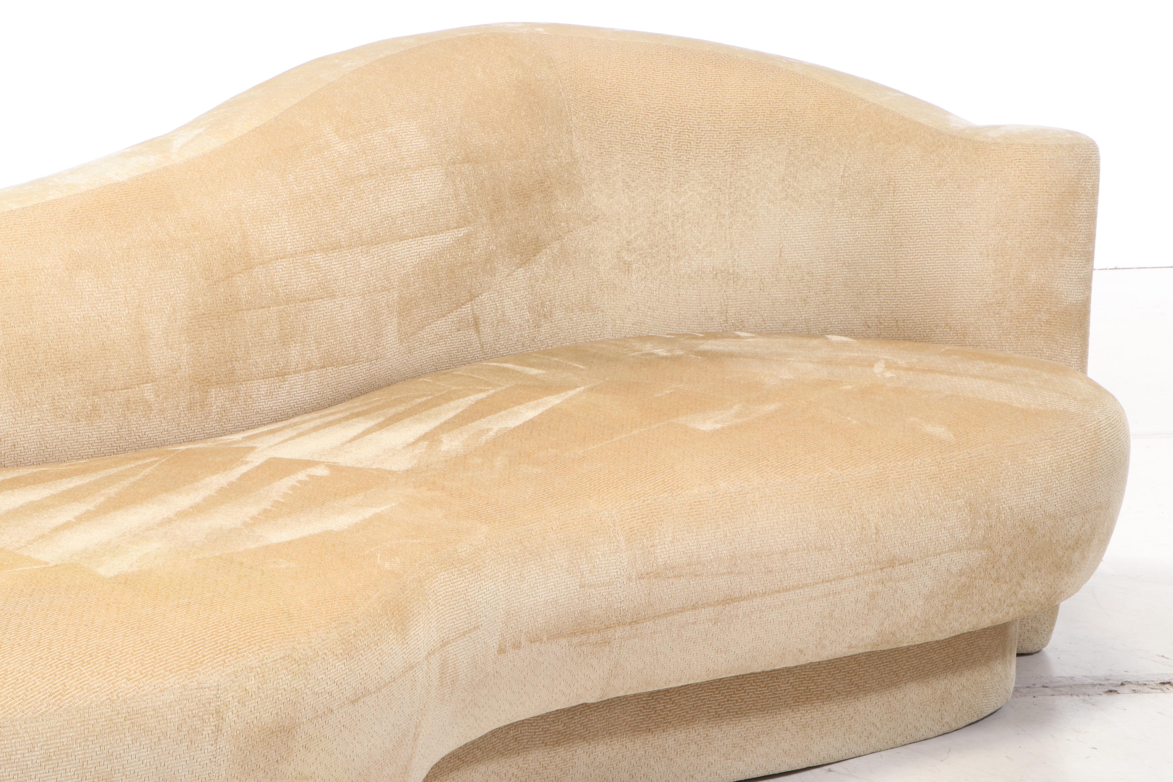 Contemporary Kidney Shaped Chenille Upholstered Sofa