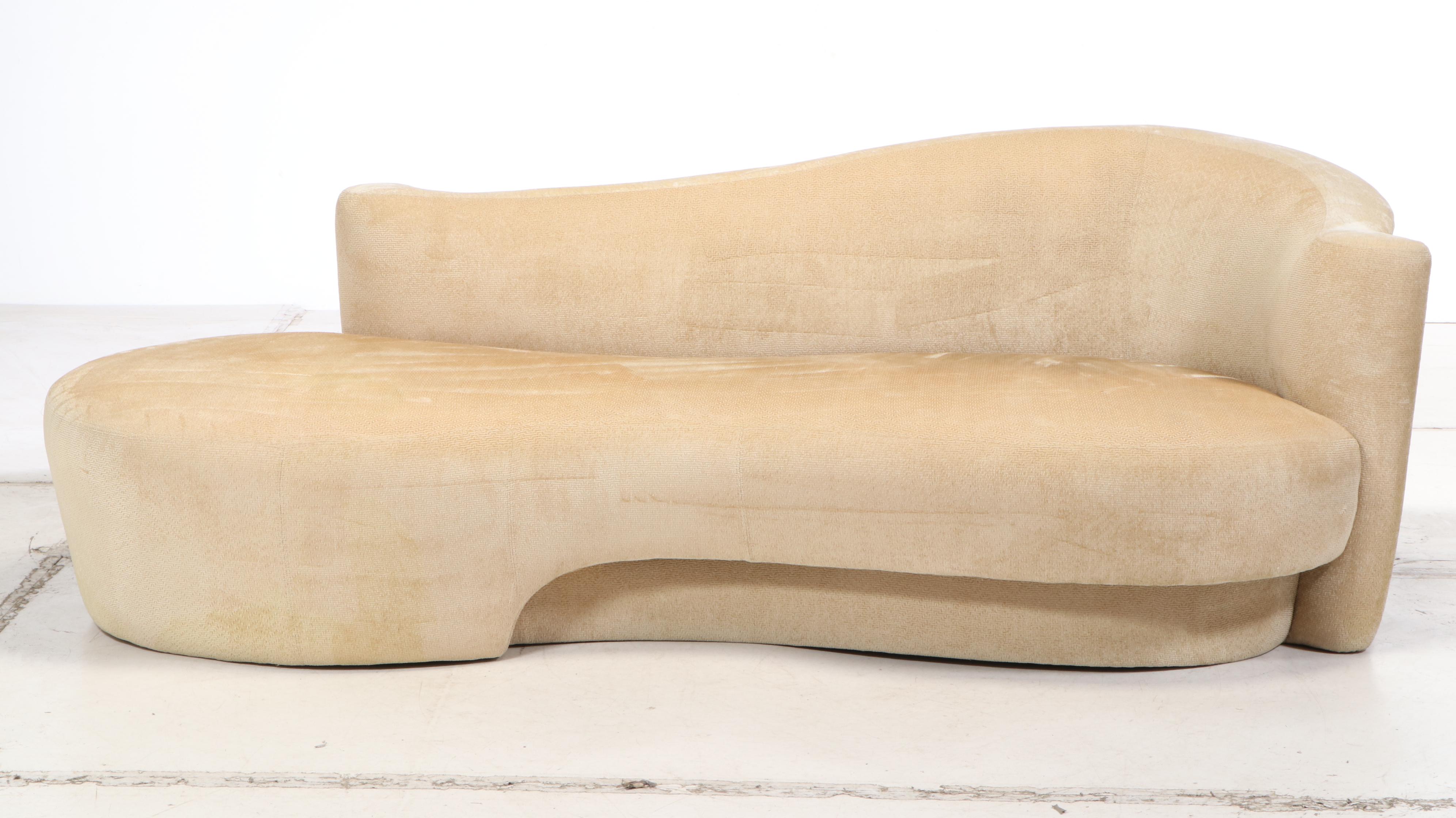 Contemporary Kidney Shaped Chenille Upholstered Sofa
