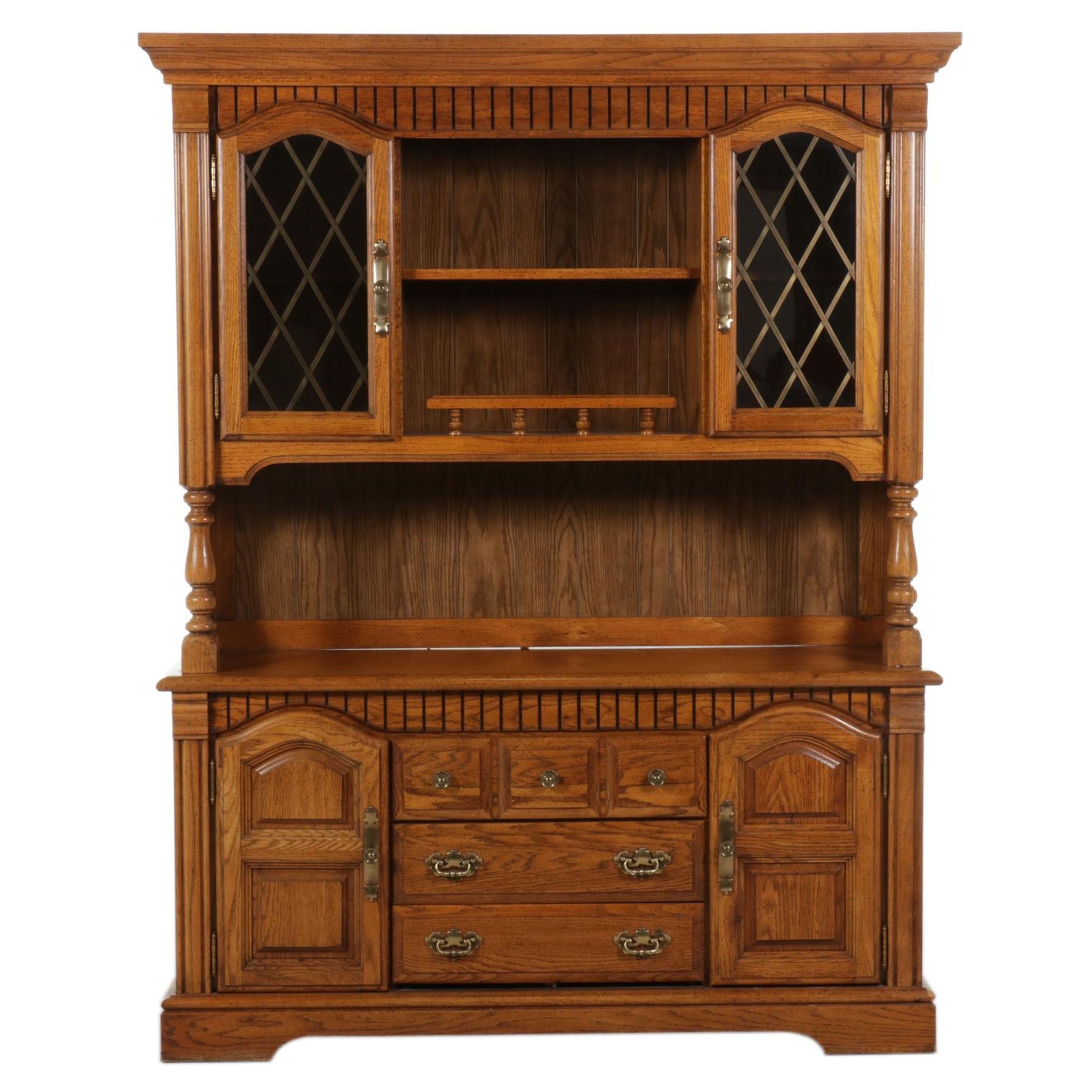 Broyhill Oak Two-Piece Illuminated Kitchen Hutch, 1980s