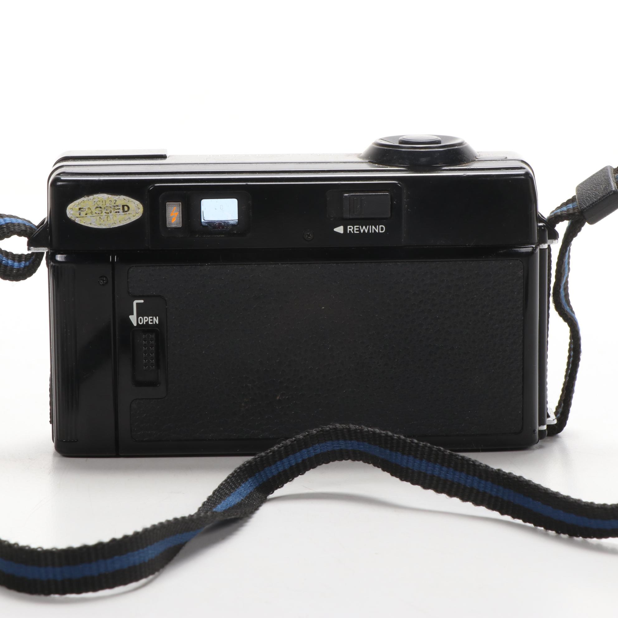 Minolta "Hi-Matic AF2-M" 35mm Camera