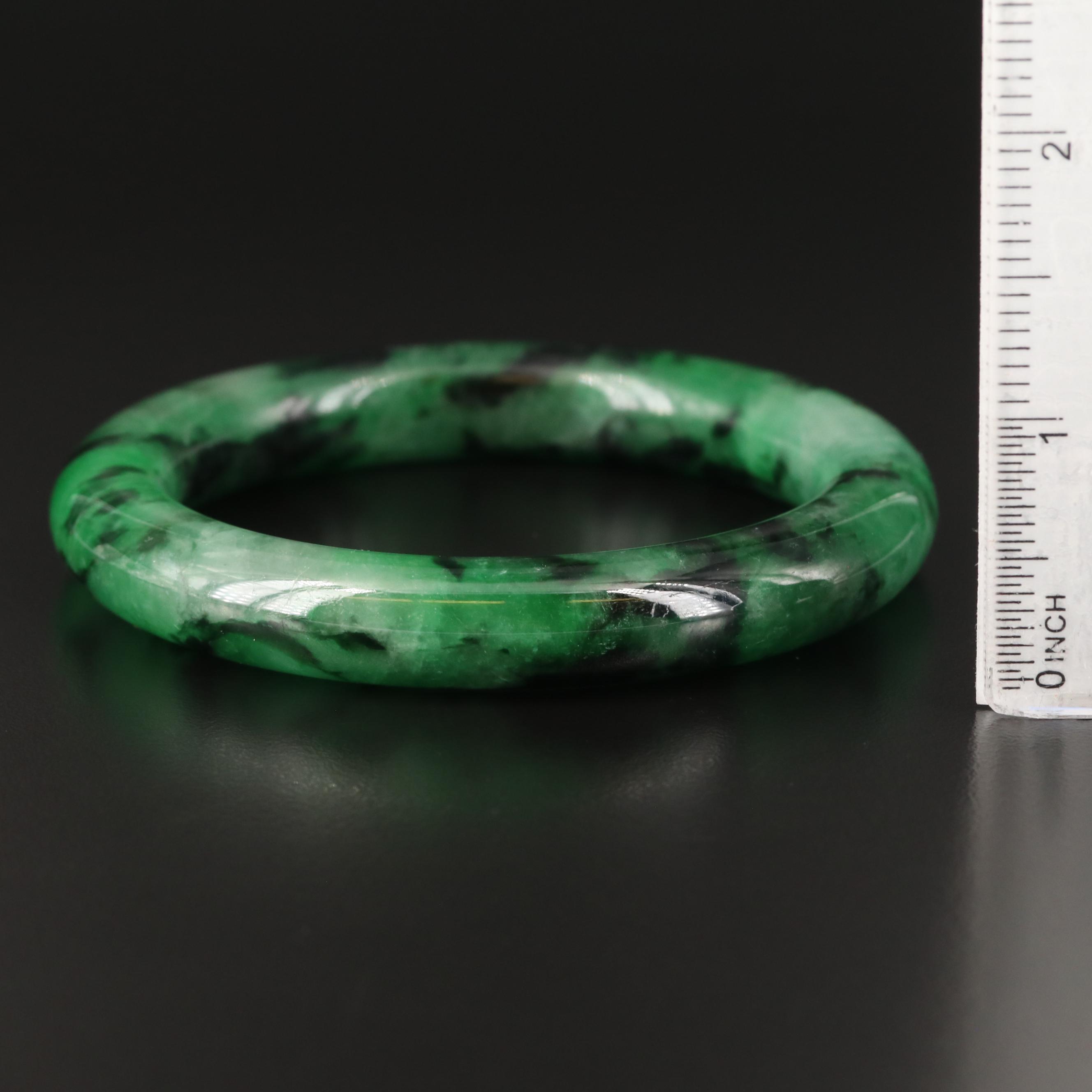 Jadeite Hololith Bangle with Box