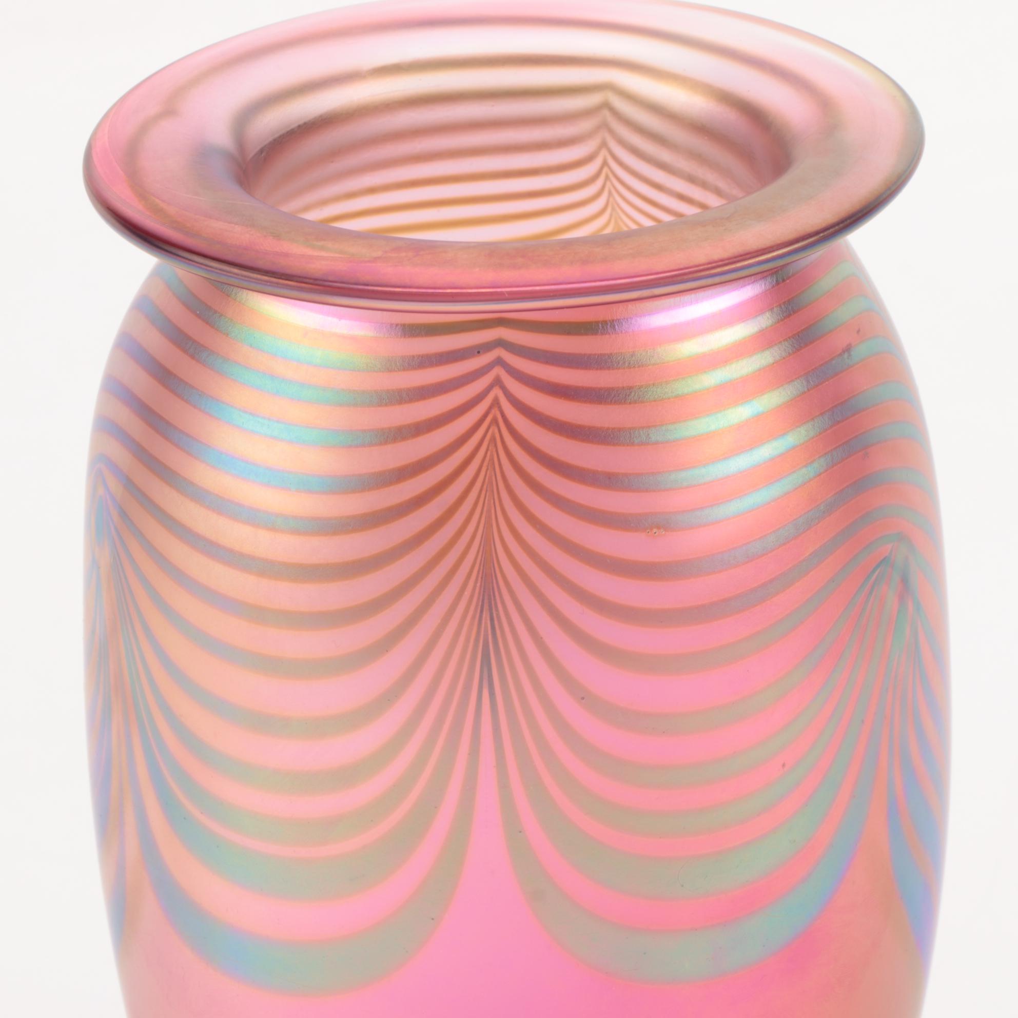 Robert Eickholt Handblown Iridescent Pulled Feather Art Glass Vase, 1984