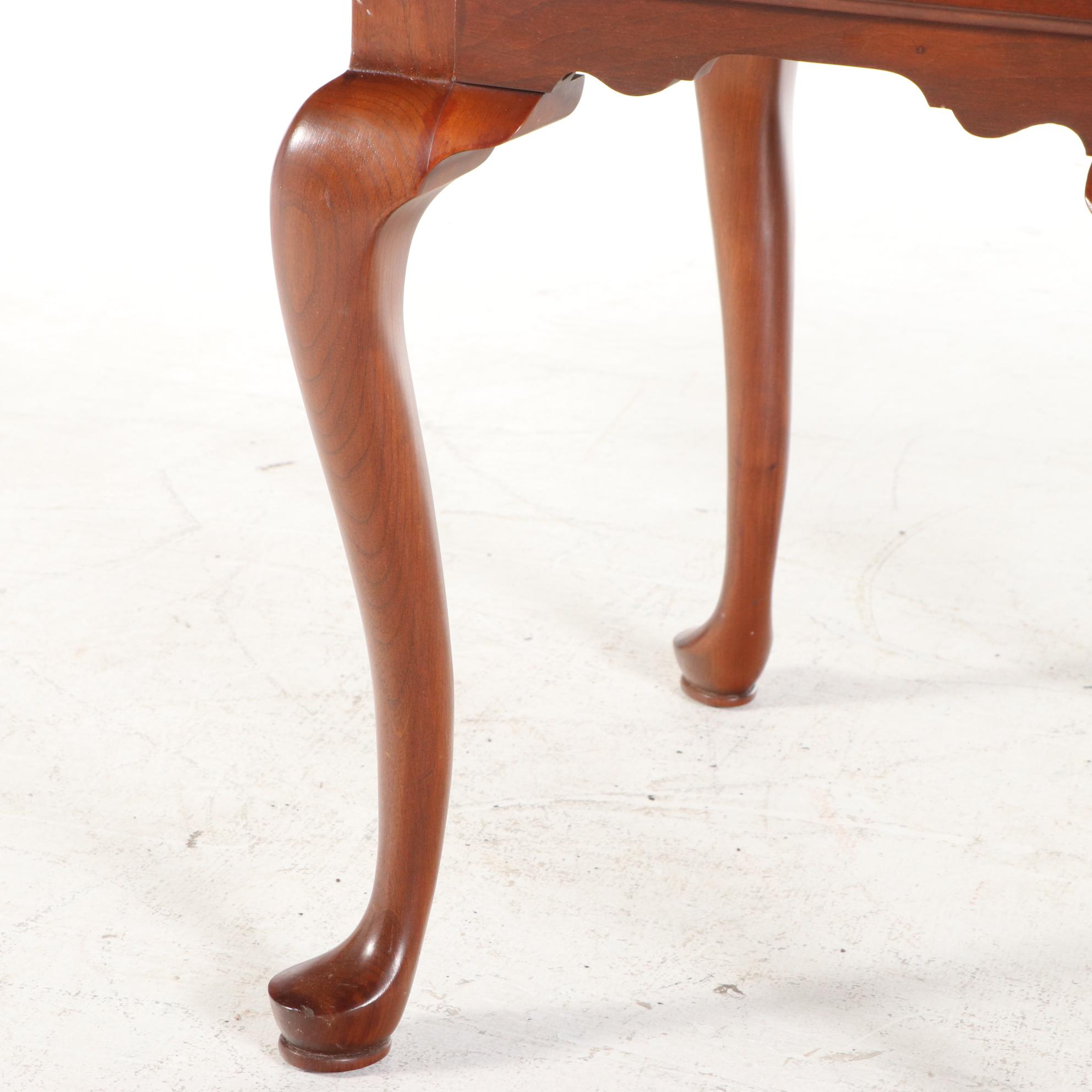 Knob Creek Queen Anne Style Cherry Side Table, Late 20th Century