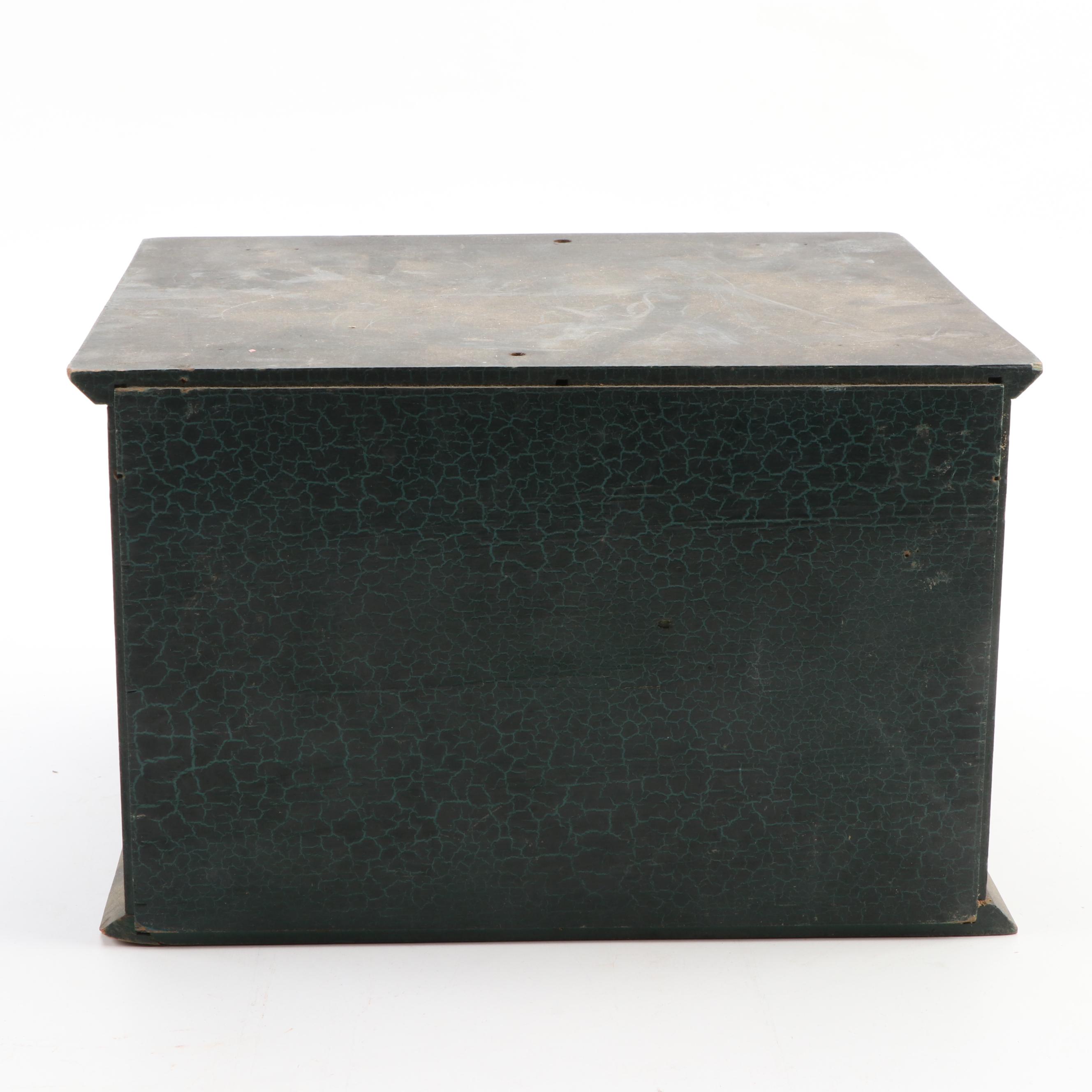 Venus Drawing Pencils Wooden Display Case with 18 Drawers