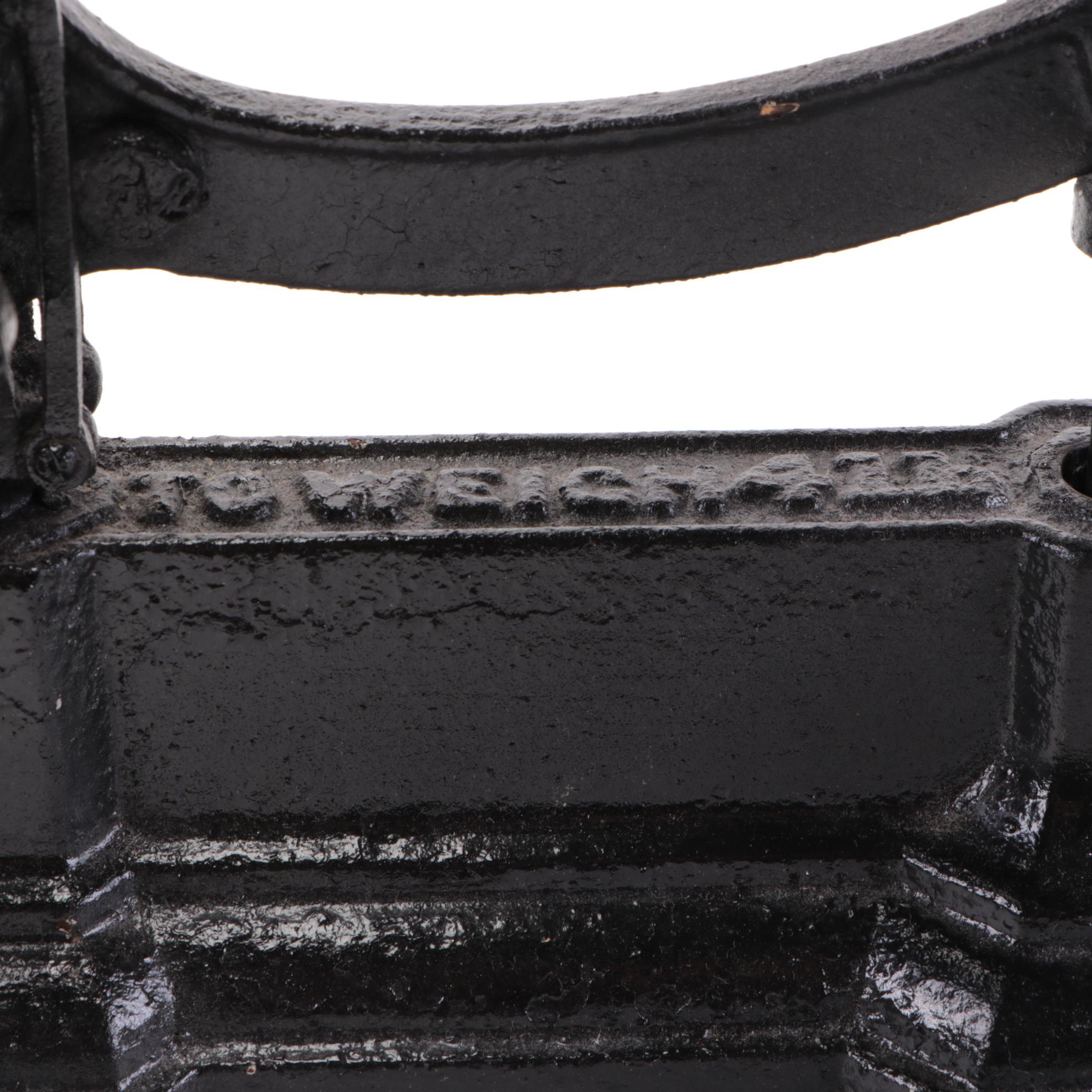 W&T Avery Cast Iron Scale with Weights