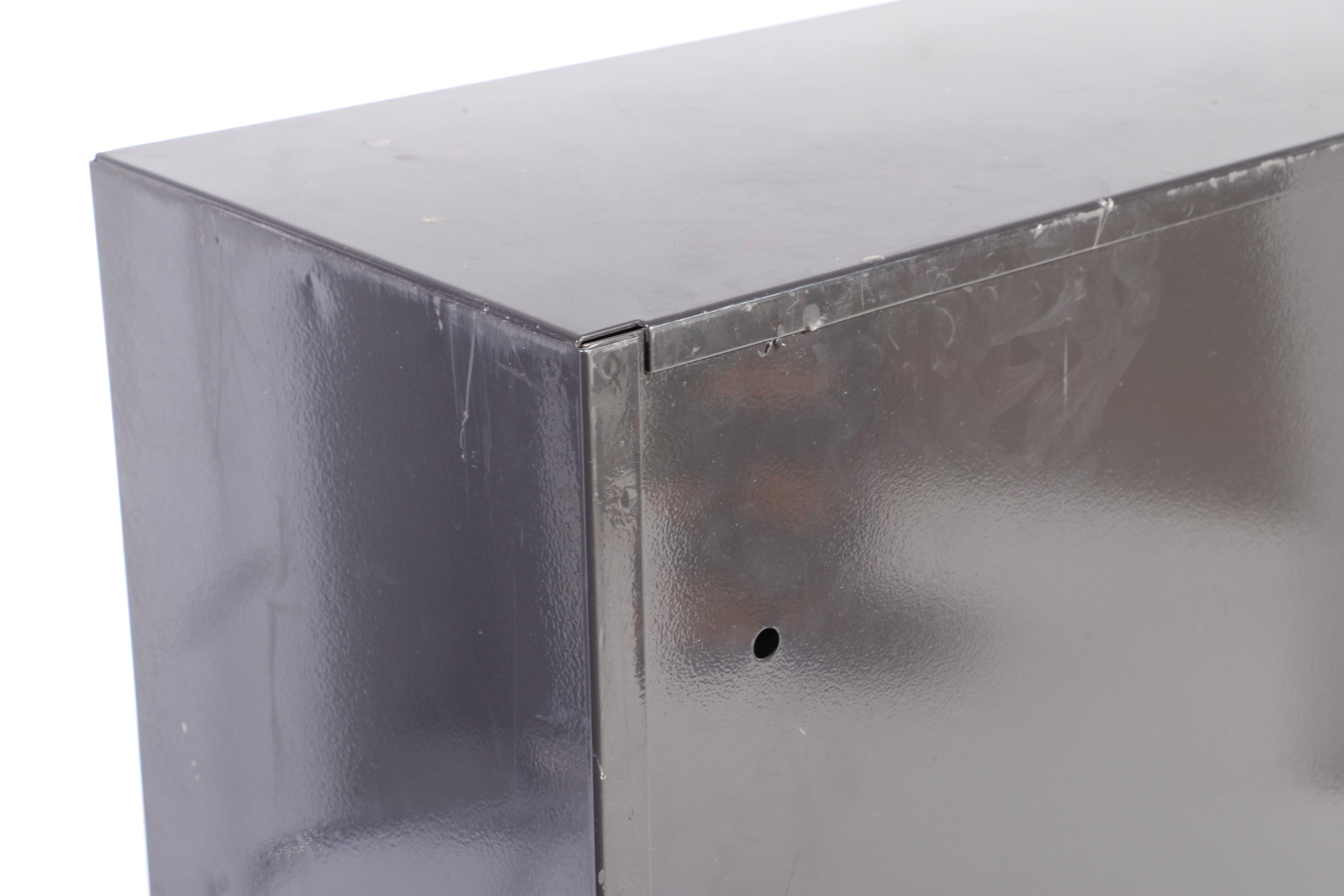 Homak Home Security Steel 8-Gun Cabinet