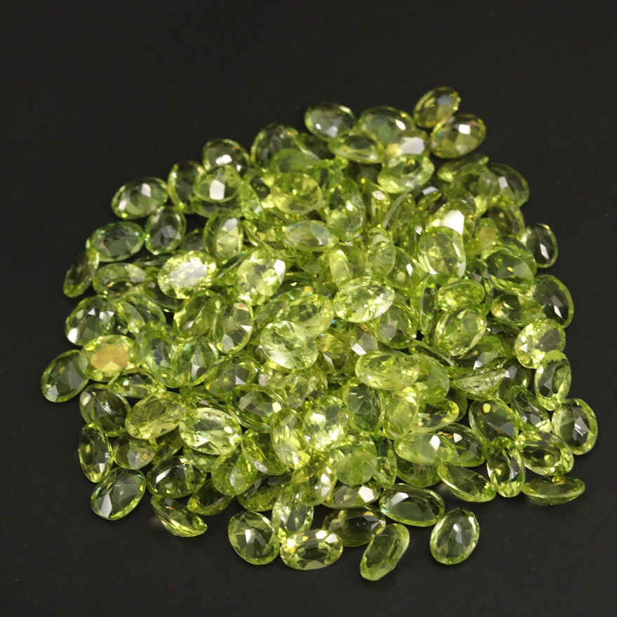 Loose 131.87 CTW Oval Faceted Peridots
