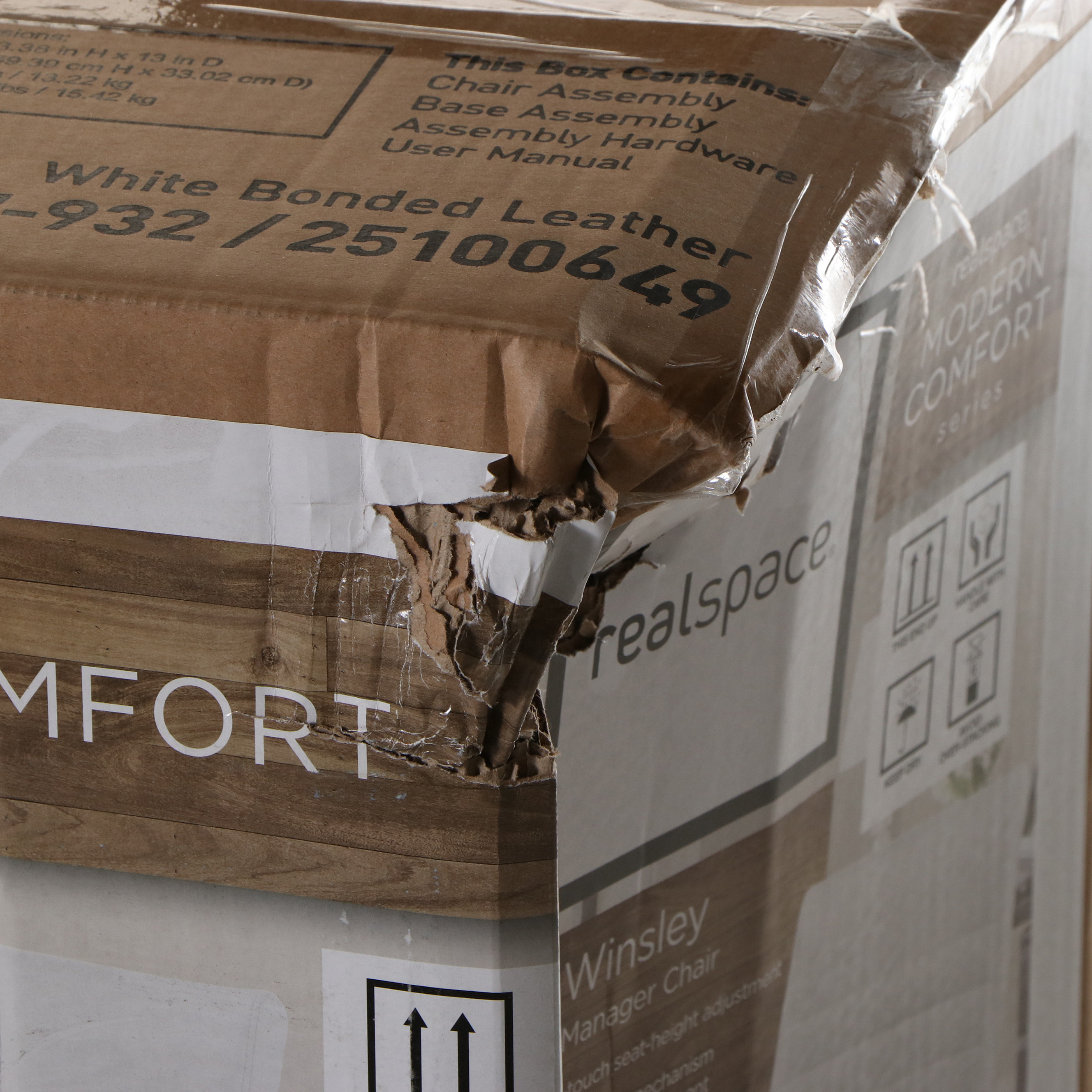 Realspace "Winsley" Modern White Bonded Leather Mid-Back Manager's Chair