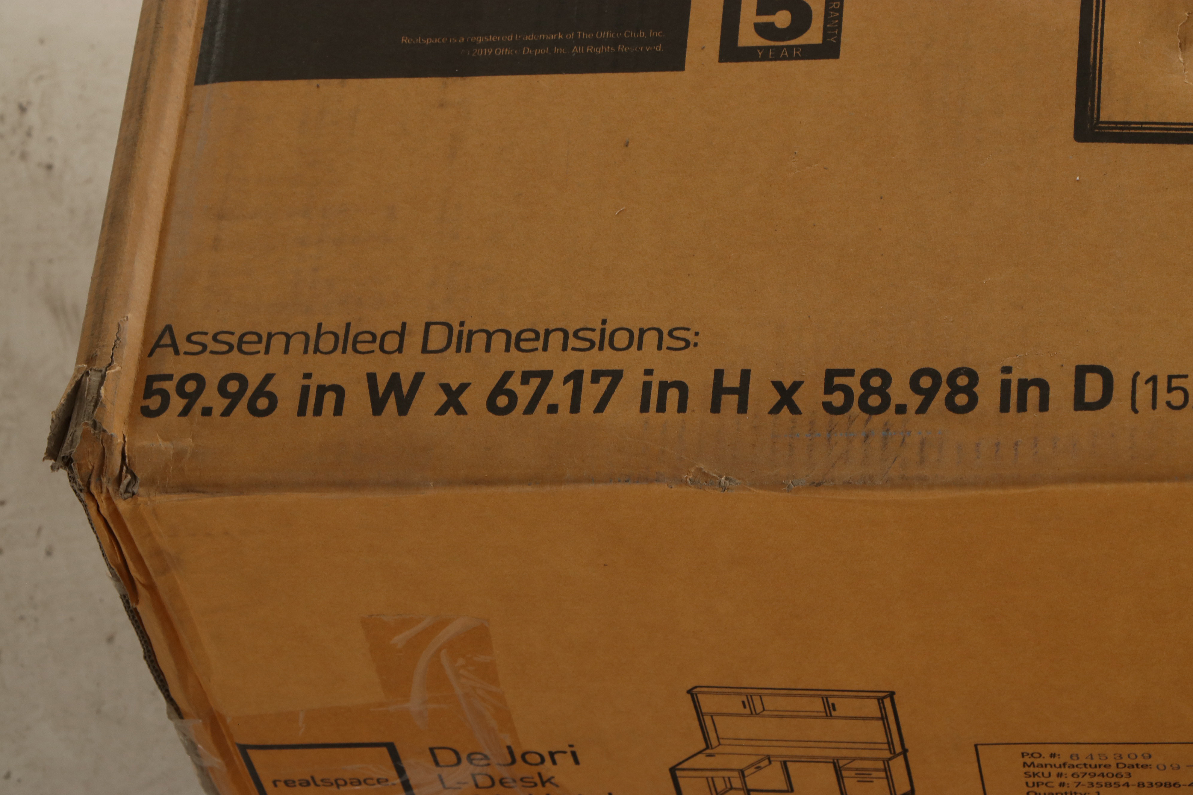 Realspace "DeJori" Contemporary Charcoal Finish Laminate L-Shaped Desk w/ Hutch