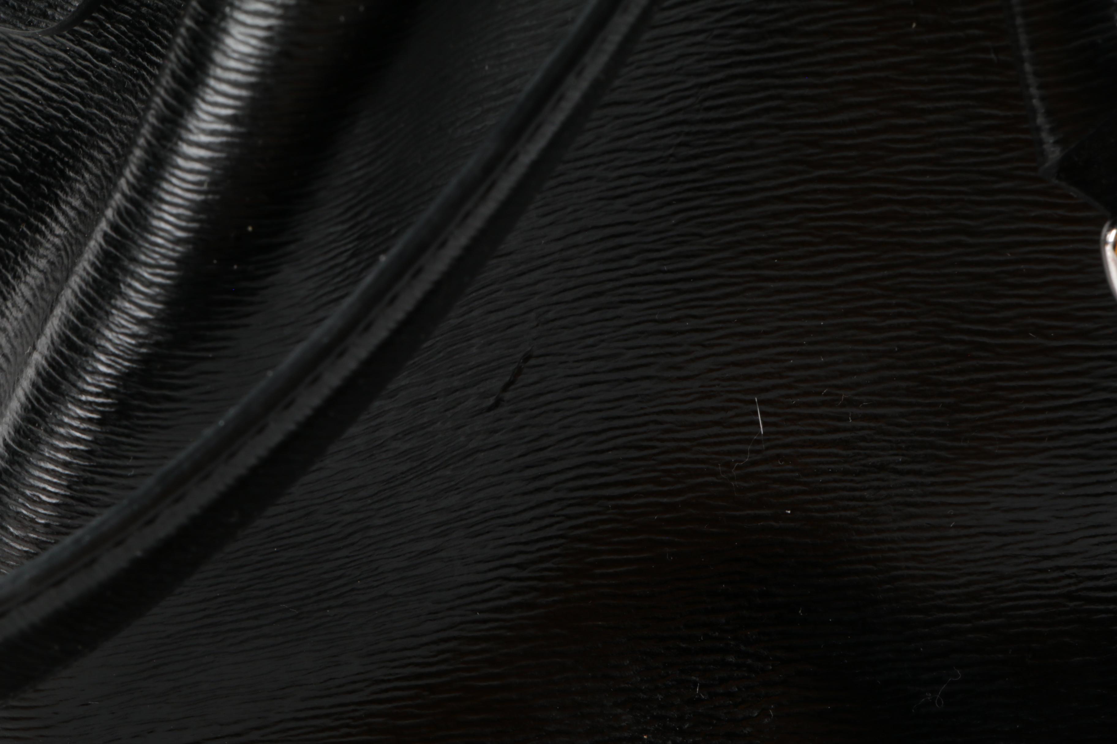 LAUREN Ralph Lauren Tate Hobo Shoulder Tote in Black Textured Leather