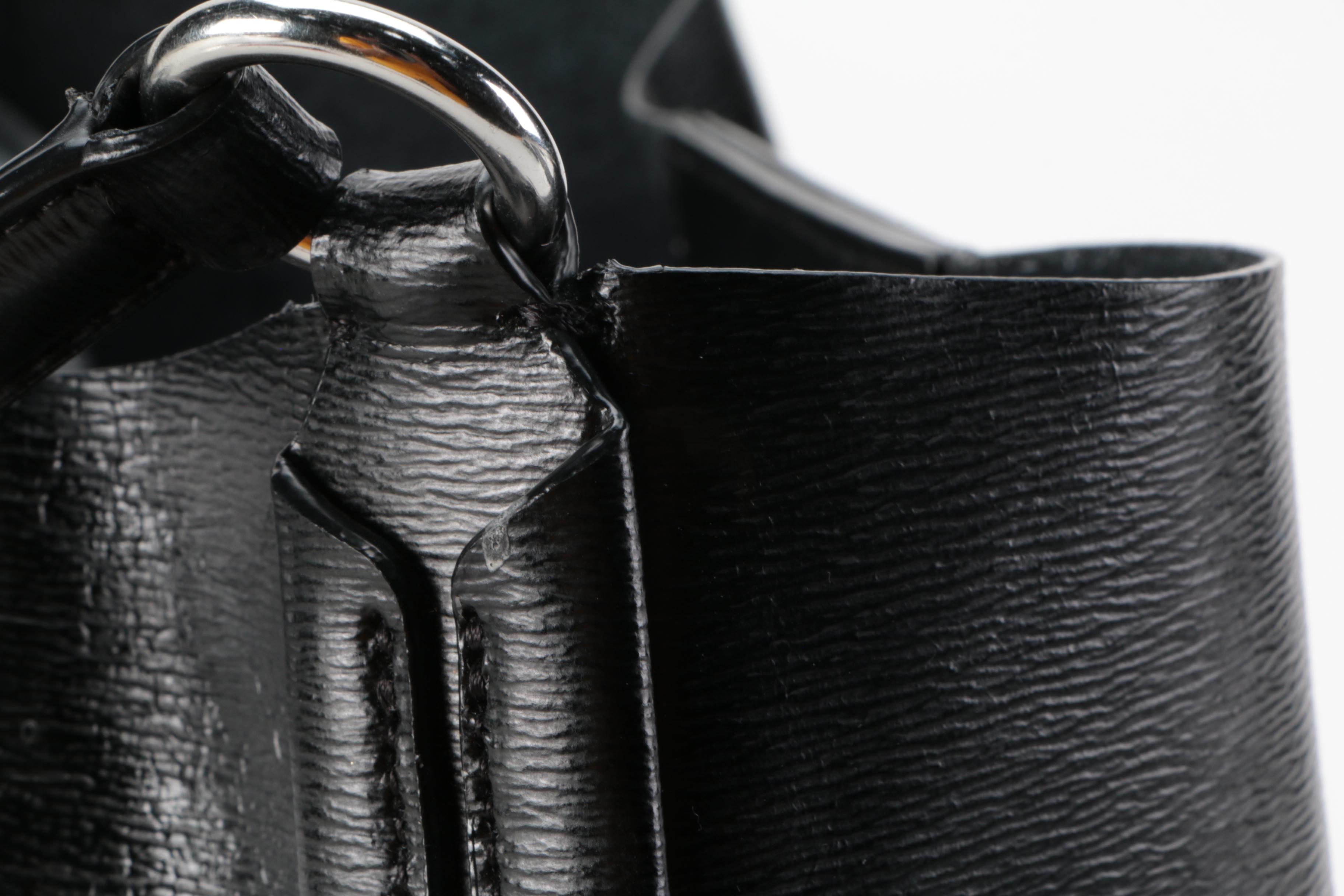 LAUREN Ralph Lauren Tate Hobo Shoulder Tote in Black Textured Leather