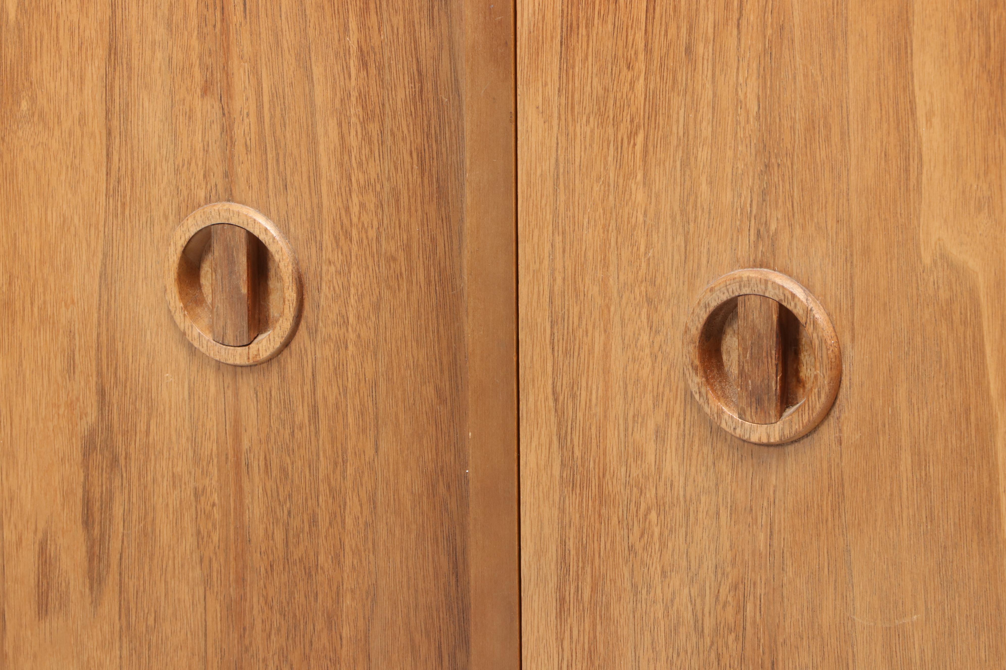 "Distinctive Furniture" by Stanley Mid Century Modern Walnut Cabinet