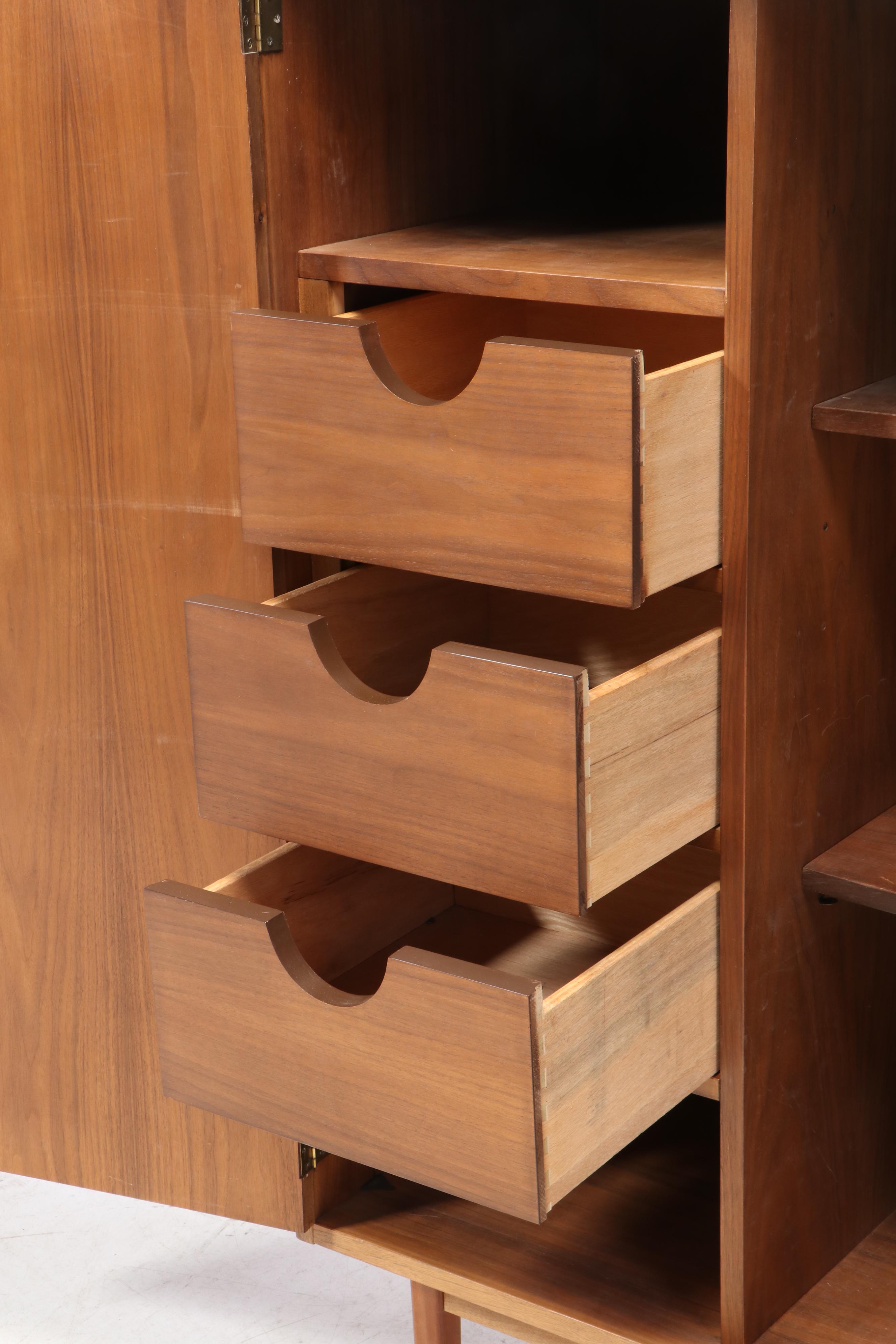 "Distinctive Furniture" by Stanley Mid Century Modern Walnut Cabinet