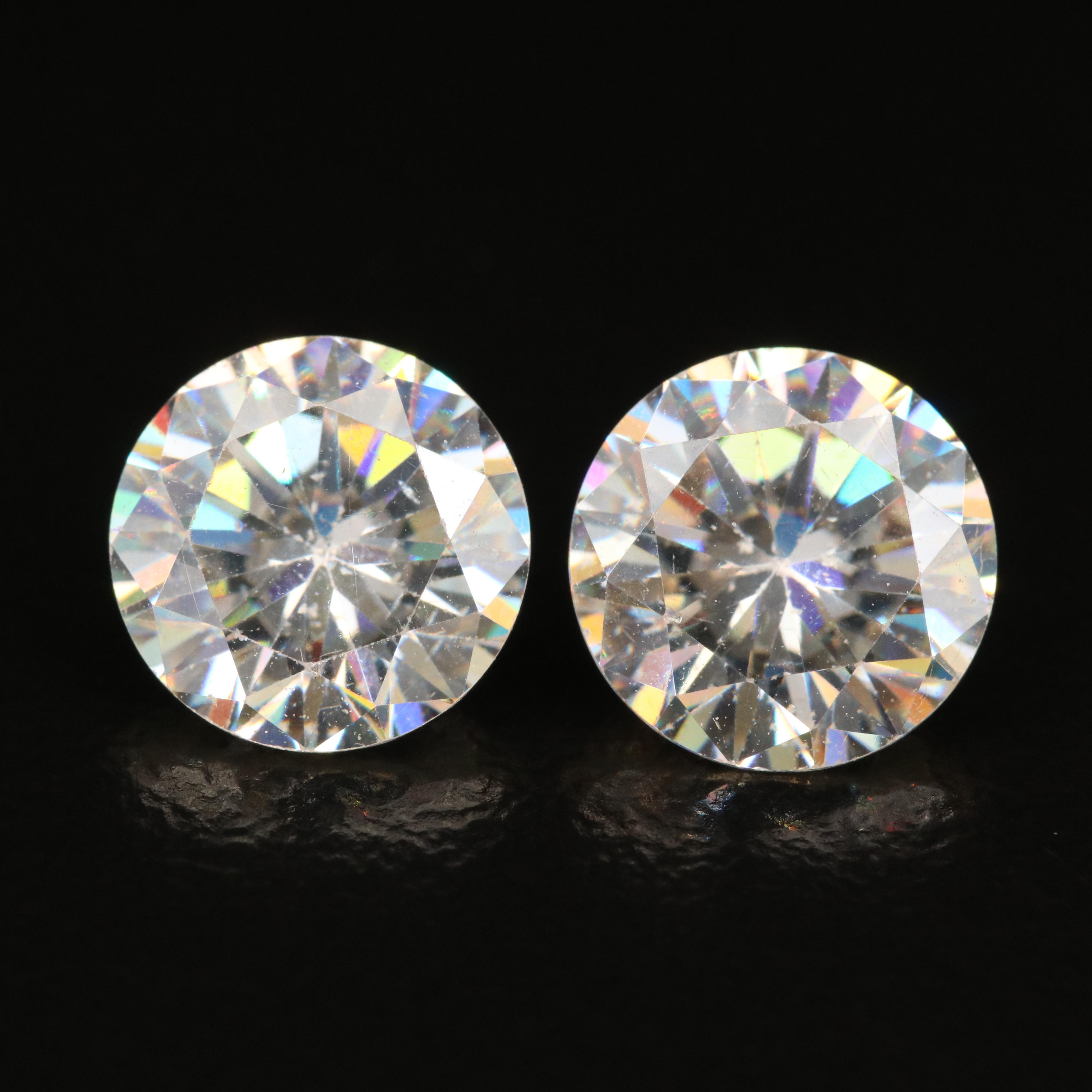 Loose 5.65 CTW Round Faceted Strontium Titanate