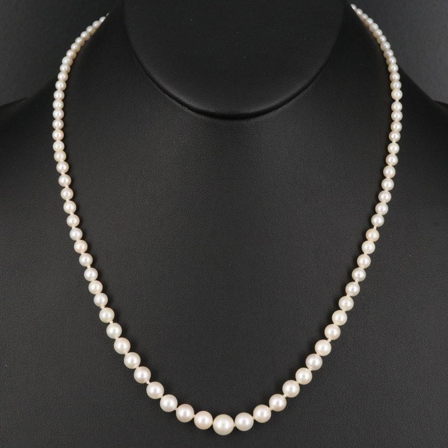 Graduated Pearl Necklace with 14K Clasp