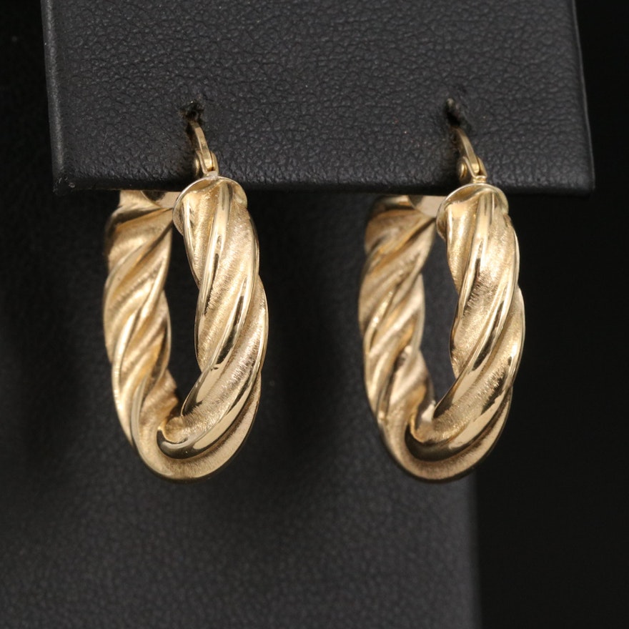 18K Hoop Earrings with Twisted Rope Pattern