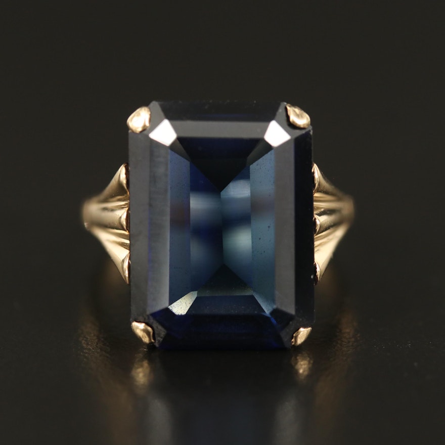 10K Sapphire Solitaire Ring with Fluted Shoulders