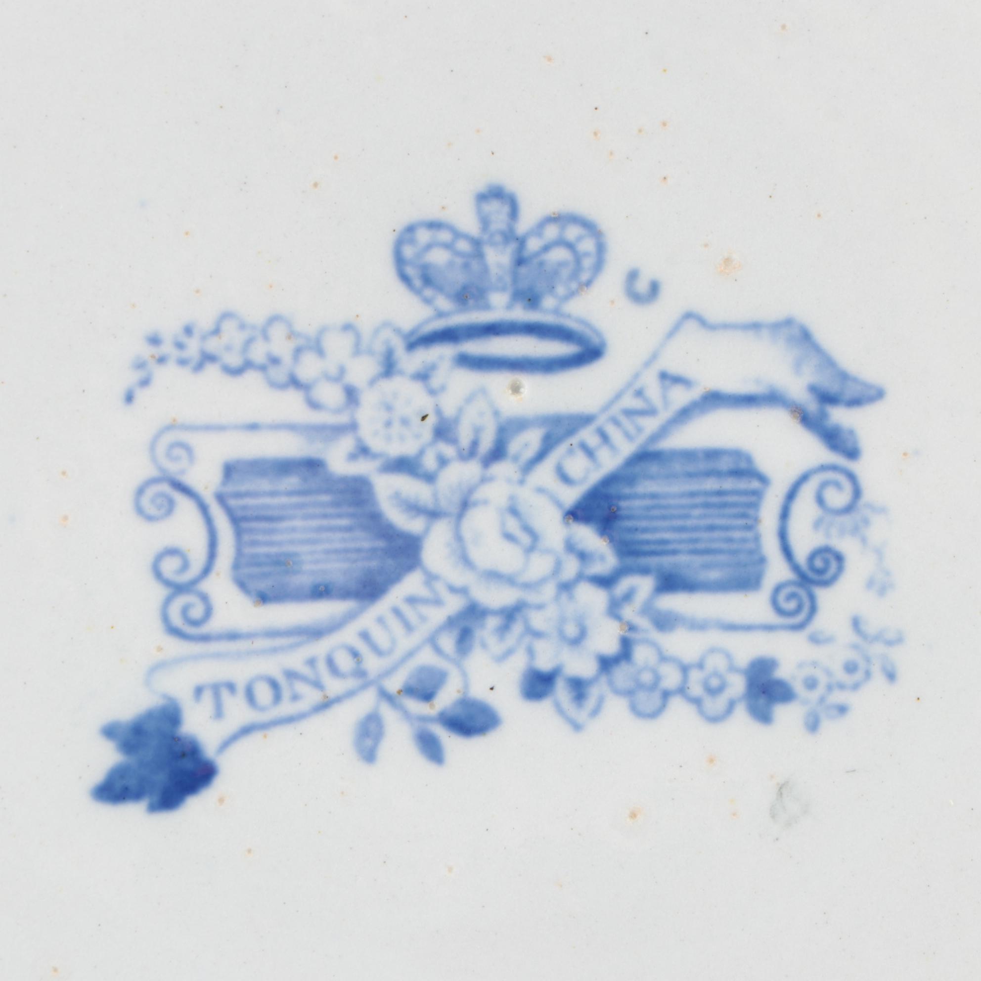 Georgian English Imari Tonquin China Ironstone Plates, Early 19th Century